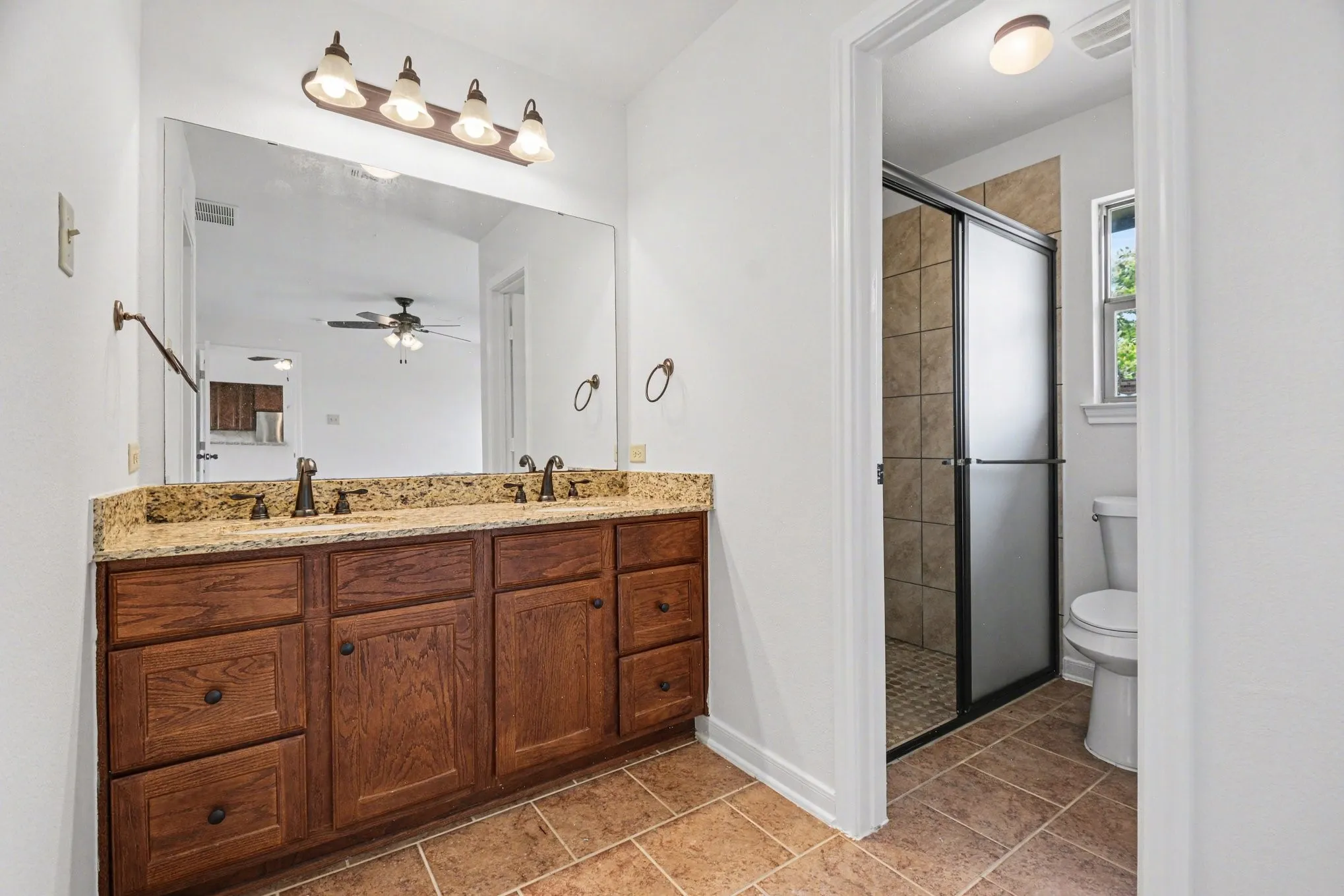 Single Family Residence For Sale in Collin County , 5945 County Road 441, Princeton, Texas 75407, 3 Bedroom, 2 Bathroom, Garage spaces, 1,446 Sqft, built in 2014, Preowned, mls#21242919, Real Estate Agent in Princeton, Homes For Sale in Collin county, Homes For Sale in Princeton, Realtor in Princeton Texas, Real Estate Brokerage Independent Realty Texas, Luminita Cordes Realtor