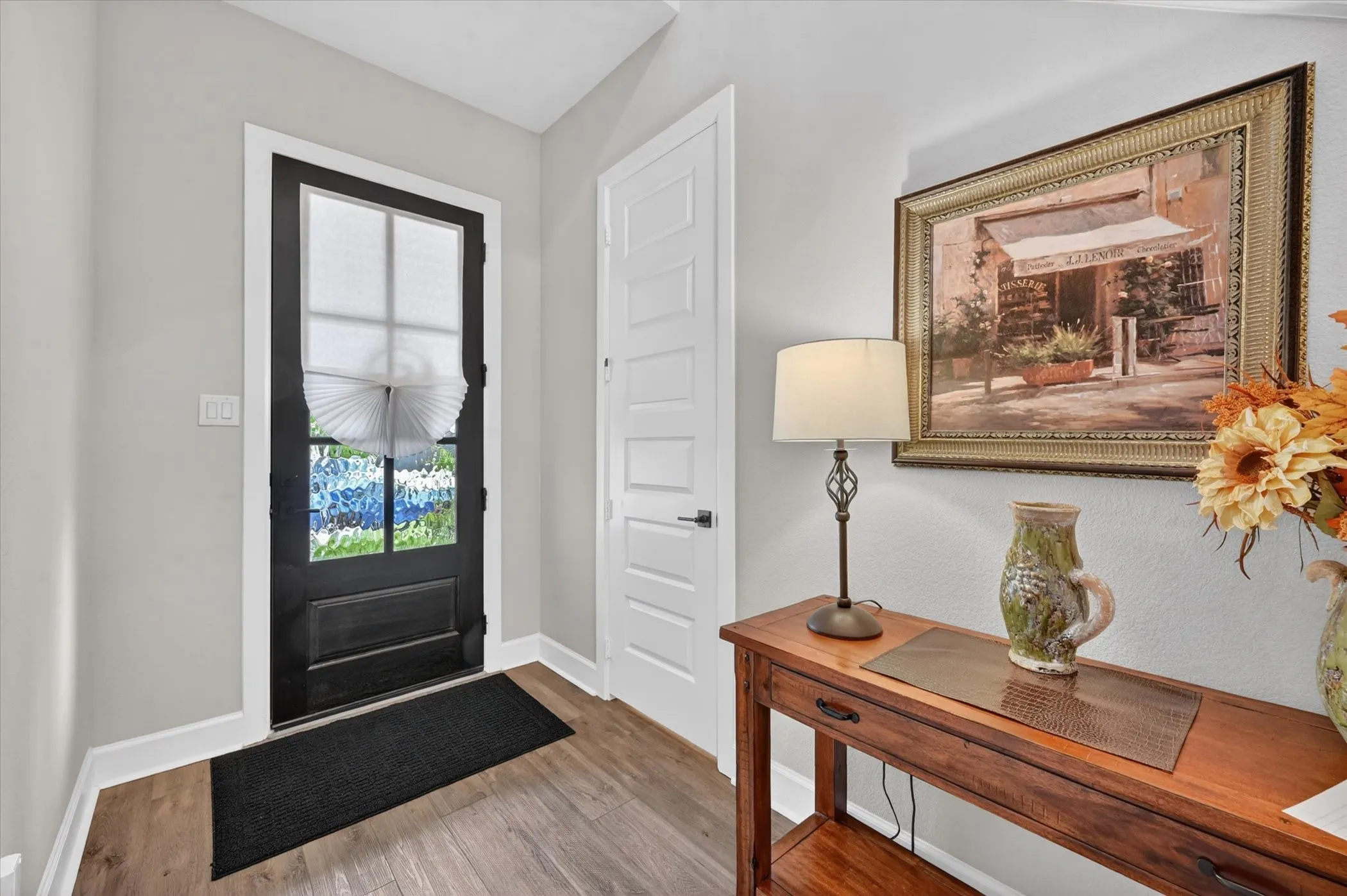 Single Family Residence For Sale in Denton County , 2512 Four Roses Drive, Lewisville, Texas 75056, 4 Bedroom, 4 Bathroom, 2 Garage spaces, 2,872 Sqft, built in 2022, Preowned, mls#21241391, Real Estate Agent in Lewisville, Homes For Sale in Denton county, Homes For Sale in Lewisville, Realtor in Lewisville Texas, Real Estate Brokerage Independent Realty Texas, Luminita Cordes Realtor