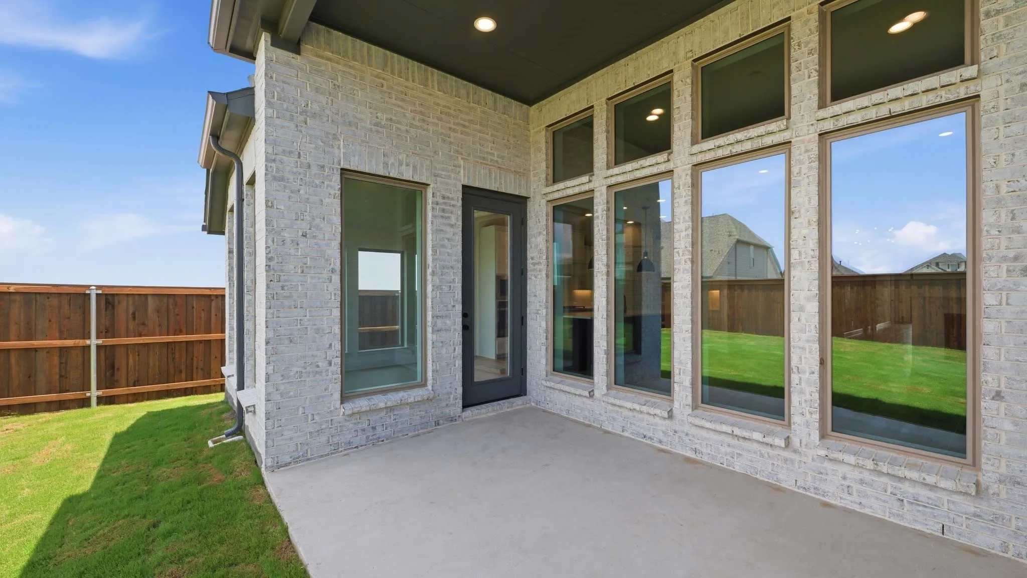 Single Family Residence For Sale in Kaufman County , 3330 Big Buffalo Street, Forney, Texas 75126, 4 Bedroom, 4 Bathroom, 2 Garage spaces, 2,574 Sqft, built in 2026, New Construction - Incomplete, mls#21243162, Real Estate Agent in Forney, Homes For Sale in Kaufman county, Homes For Sale in Forney, Realtor in Forney Texas, Real Estate Brokerage Independent Realty Texas, Luminita Cordes Realtor