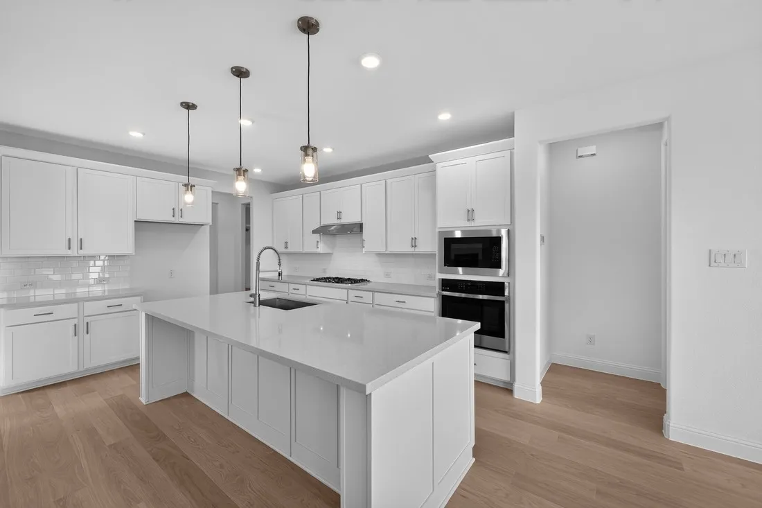1704 Ambrosia ~ Ready Now