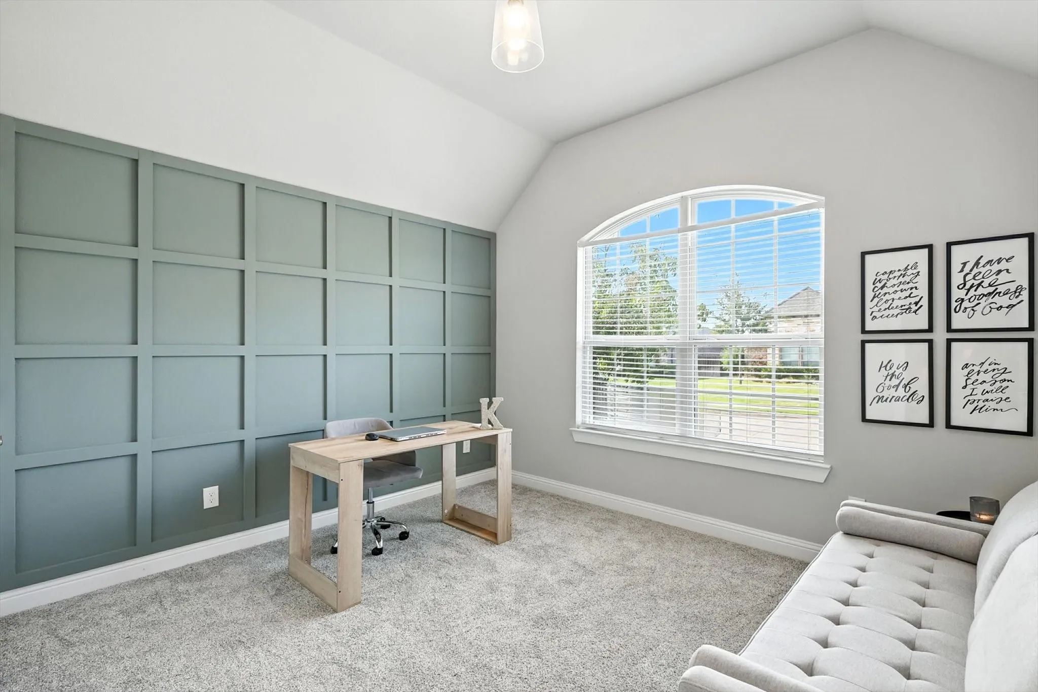 Office/4th bedroom with beautiful accent wall.