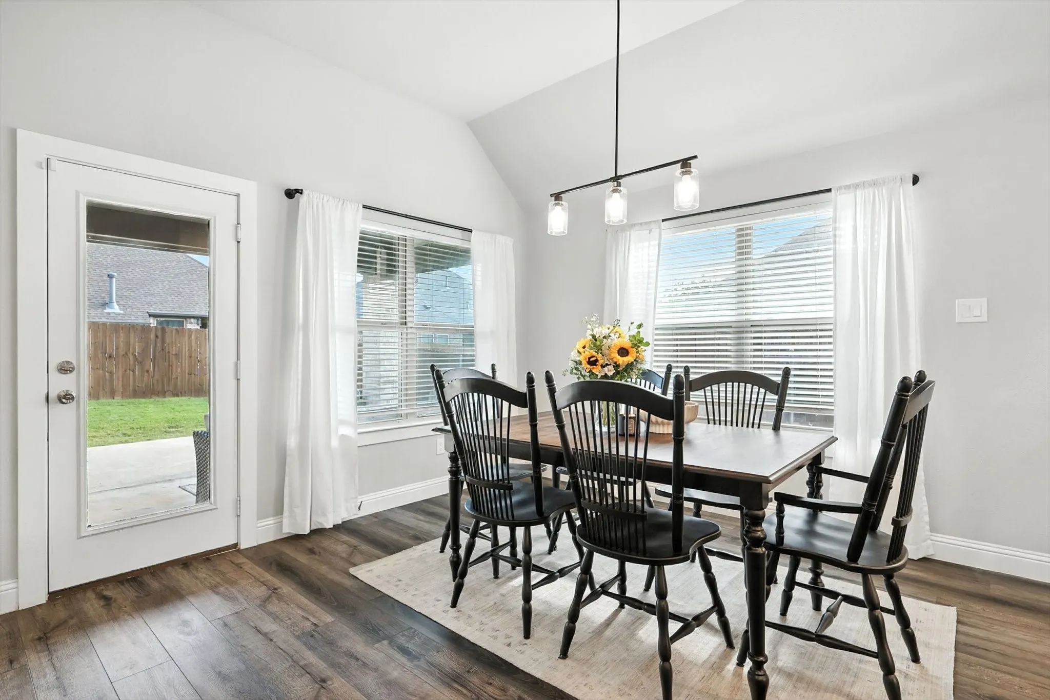 Beautiful dining/breakfast room overlooking the patio.