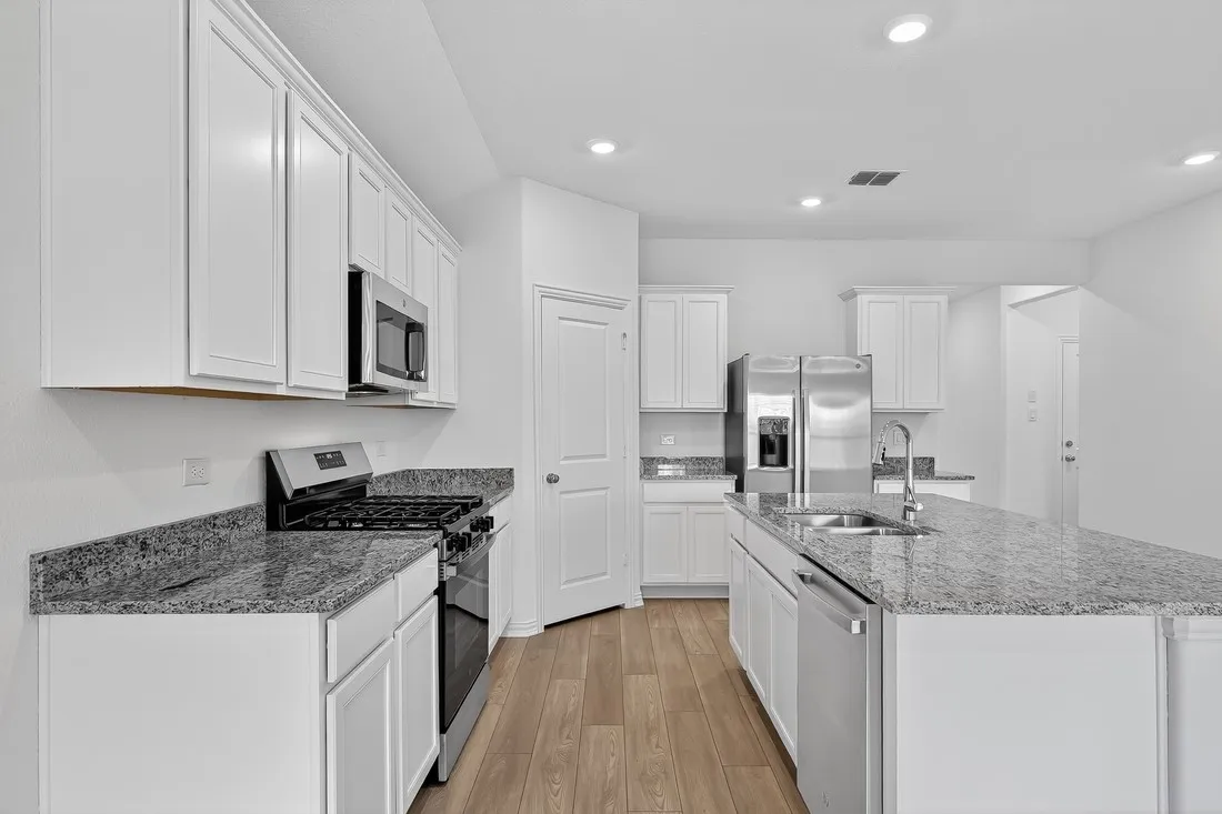 2339 Buffalo Bayou Way ~ Ready Now