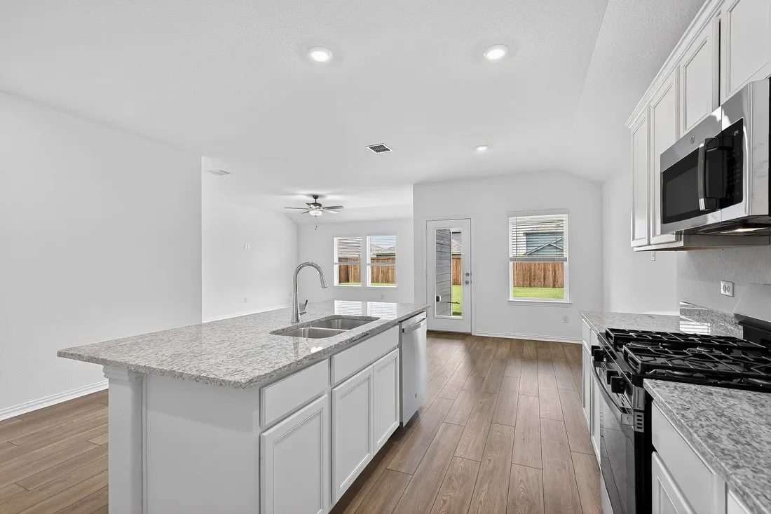 2339 Buffalo Bayou Way ~ Ready Now