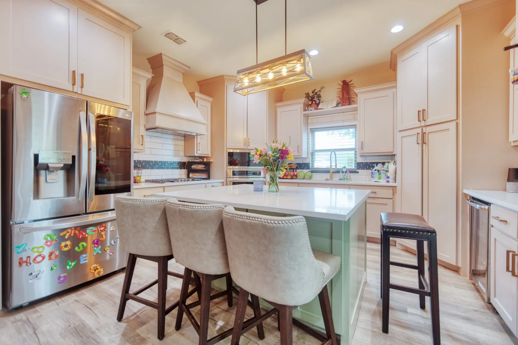 Single Family Residence For Sale in Grayson County , 113 Smith, Tioga, Texas 76271, 3 Bedroom, 2 Bathroom, Garage spaces, 1,632 Sqft, built in 1925, mls#21239937, Real Estate Agent in Tioga, Homes For Sale in Grayson county, Homes For Sale in Tioga, Realtor in Tioga Texas, Real Estate Brokerage Independent Realty Texas, Luminita Cordes Realtor