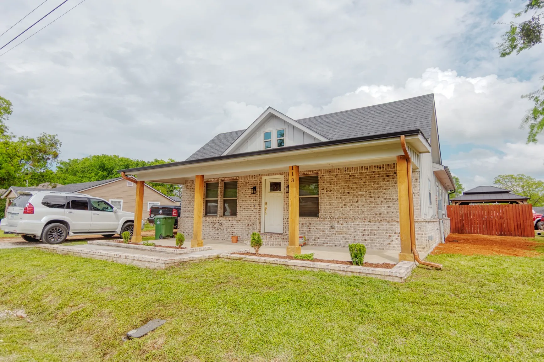 Single Family Residence For Sale in Grayson County , 113 Smith, Tioga, Texas 76271, 3 Bedroom, 2 Bathroom, Garage spaces, 1,632 Sqft, built in 1925, mls#21239937, Real Estate Agent in Tioga, Homes For Sale in Grayson county, Homes For Sale in Tioga, Realtor in Tioga Texas, Real Estate Brokerage Independent Realty Texas, Luminita Cordes Realtor