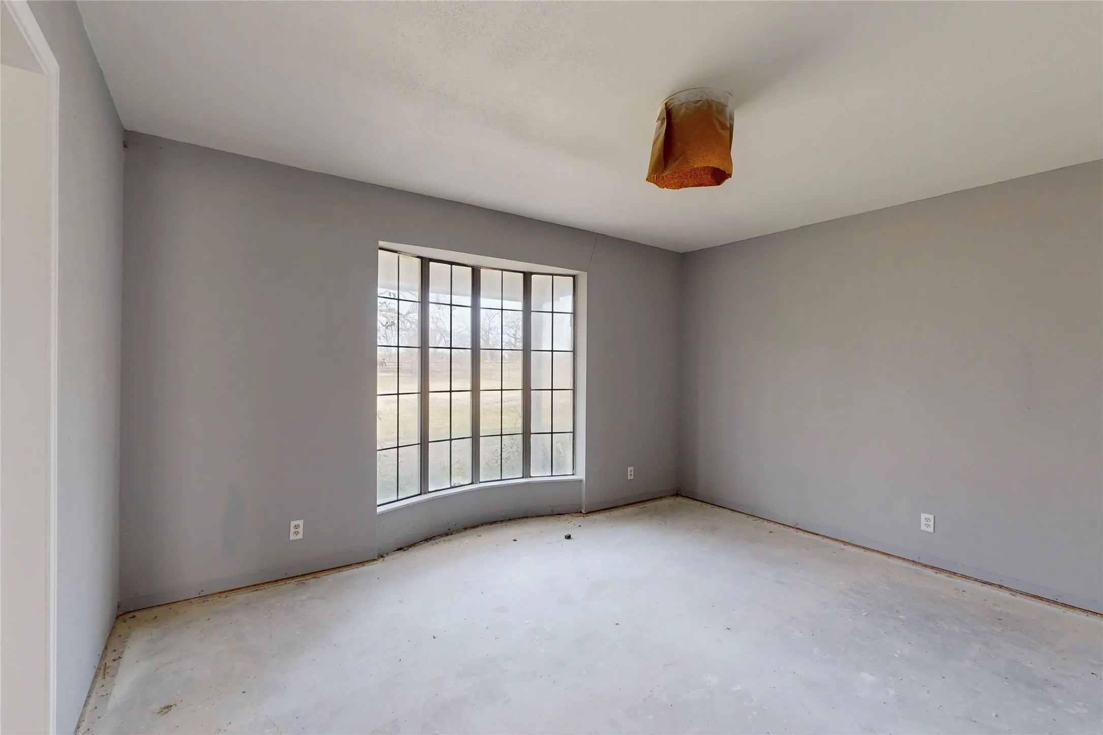Single Family Residence For Sale in Kaufman County , 13015 S Fm 148, Scurry, Texas 75158, 4 Bedroom, 2 Bathroom, 2 Garage spaces, 2,767 Sqft, built in 1980, Preowned, mls#21241400, Real Estate Agent in Scurry, Homes For Sale in Kaufman county, Homes For Sale in Scurry, Realtor in Scurry Texas, Real Estate Brokerage Independent Realty Texas, Luminita Cordes Realtor