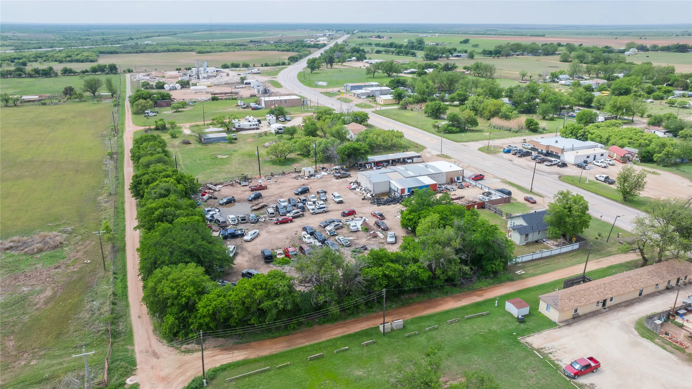 Business For Sale in Haskell County , 1007 S Avenue E, Haskell, Texas 79521, 0, 0, Garage spaces, 0 Sqft, built in 1955, Preowned, mls#21243124, Real Estate Agent in Haskell, Homes For Sale in Haskell county, Homes For Sale in Haskell, Realtor in Haskell Texas, Real Estate Brokerage Independent Realty Texas, Luminita Cordes Realtor