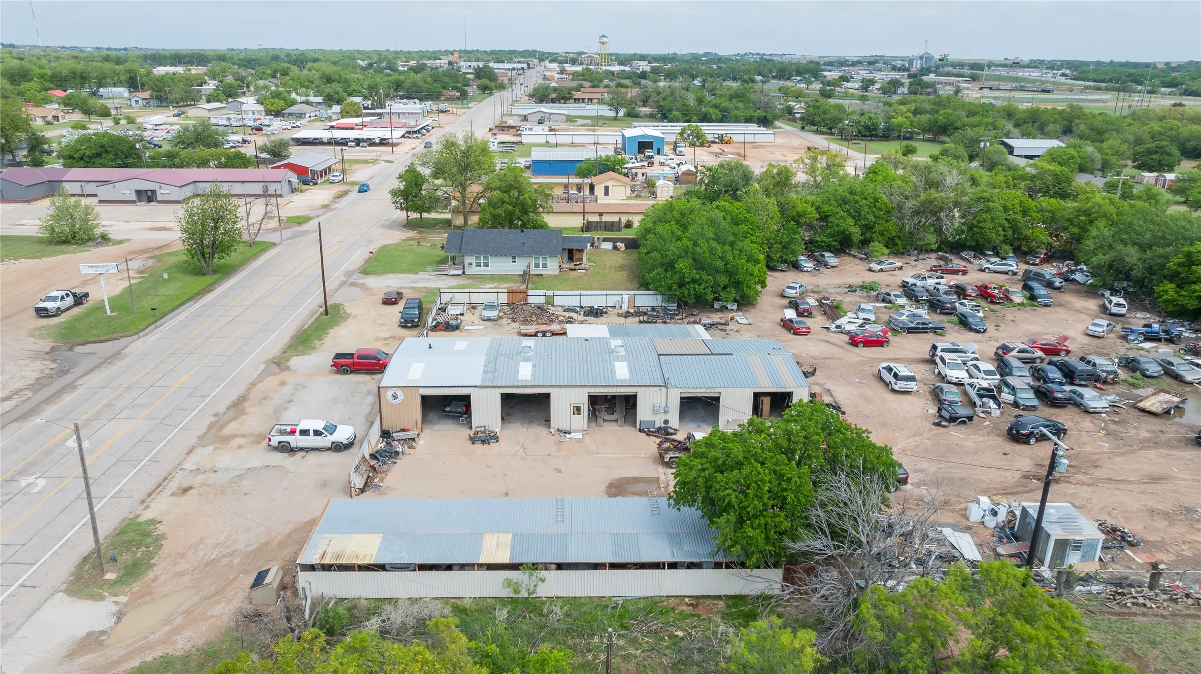 Business For Sale in Haskell County , 1007 S Avenue E, Haskell, Texas 79521, 0, 0, Garage spaces, 0 Sqft, built in 1955, Preowned, mls#21243124, Real Estate Agent in Haskell, Homes For Sale in Haskell county, Homes For Sale in Haskell, Realtor in Haskell Texas, Real Estate Brokerage Independent Realty Texas, Luminita Cordes Realtor