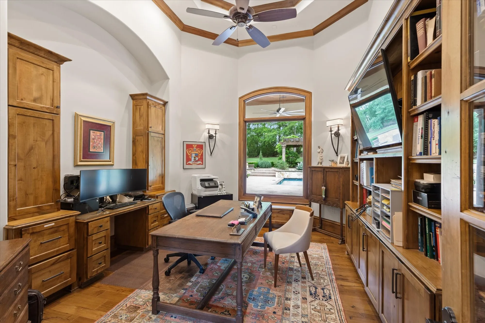 Single Family Residence For Sale in Gregg County , 3705 Champions Ridge Lane, Longview, Texas 75605, 5 Bedroom, 5 Bathroom, 4 Garage spaces, 5,969 Sqft, built in 2016, mls#21243226, Real Estate Agent in Longview, Homes For Sale in Gregg county, Homes For Sale in Longview, Realtor in Longview Texas, Real Estate Brokerage Independent Realty Texas, Luminita Cordes Realtor