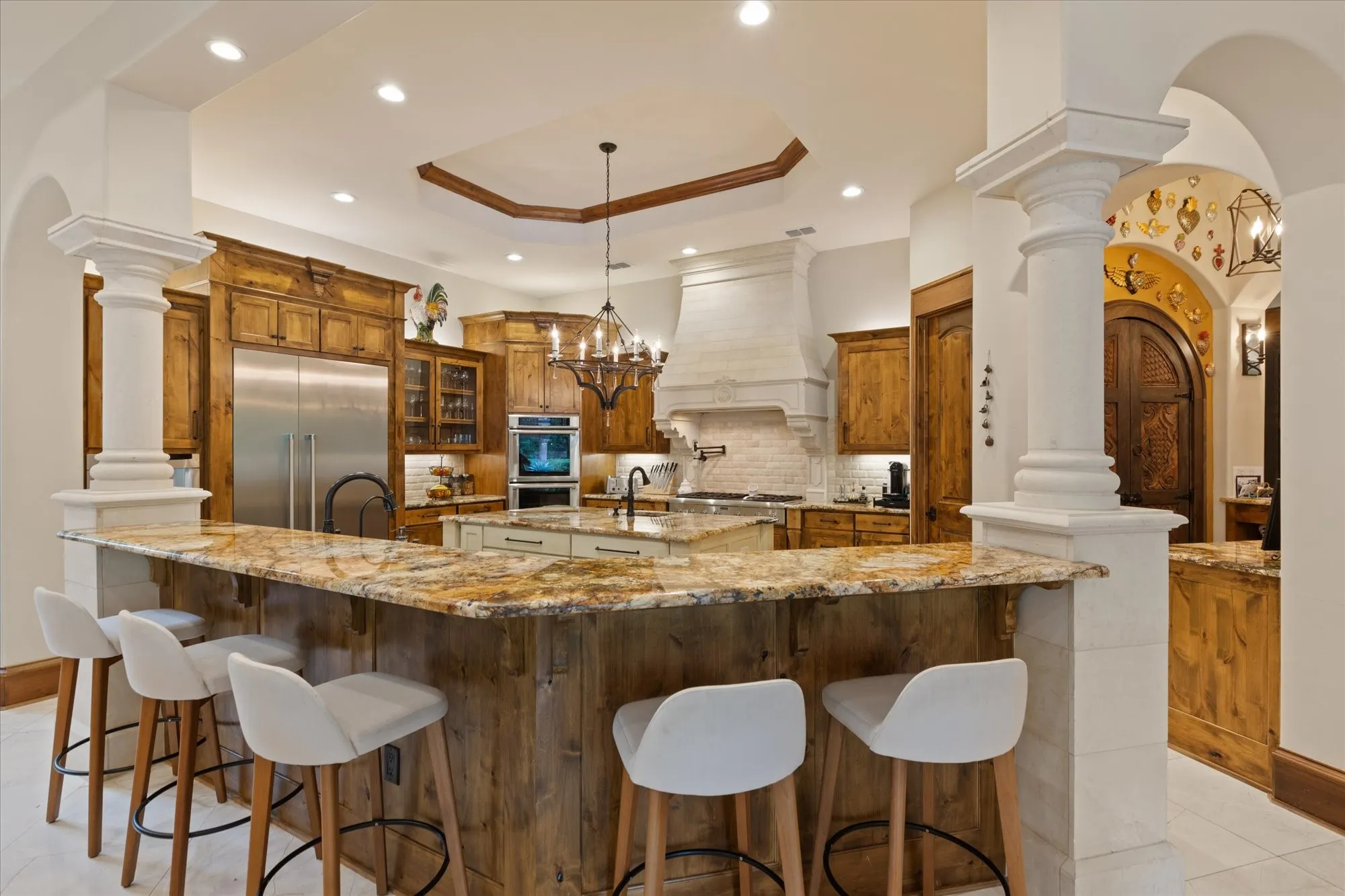 Single Family Residence For Sale in Gregg County , 3705 Champions Ridge Lane, Longview, Texas 75605, 5 Bedroom, 5 Bathroom, 4 Garage spaces, 5,969 Sqft, built in 2016, mls#21243226, Real Estate Agent in Longview, Homes For Sale in Gregg county, Homes For Sale in Longview, Realtor in Longview Texas, Real Estate Brokerage Independent Realty Texas, Luminita Cordes Realtor