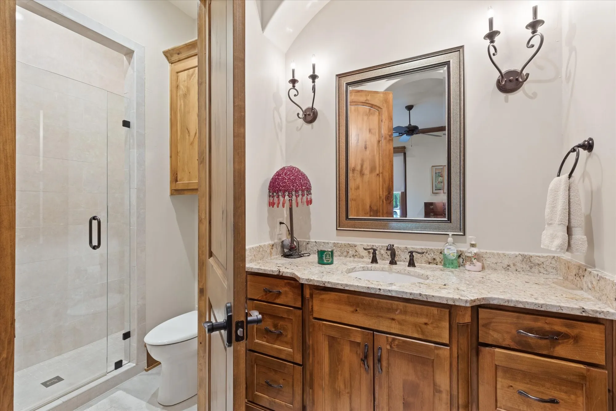 Single Family Residence For Sale in Gregg County , 3705 Champions Ridge Lane, Longview, Texas 75605, 5 Bedroom, 5 Bathroom, 4 Garage spaces, 5,969 Sqft, built in 2016, mls#21243226, Real Estate Agent in Longview, Homes For Sale in Gregg county, Homes For Sale in Longview, Realtor in Longview Texas, Real Estate Brokerage Independent Realty Texas, Luminita Cordes Realtor