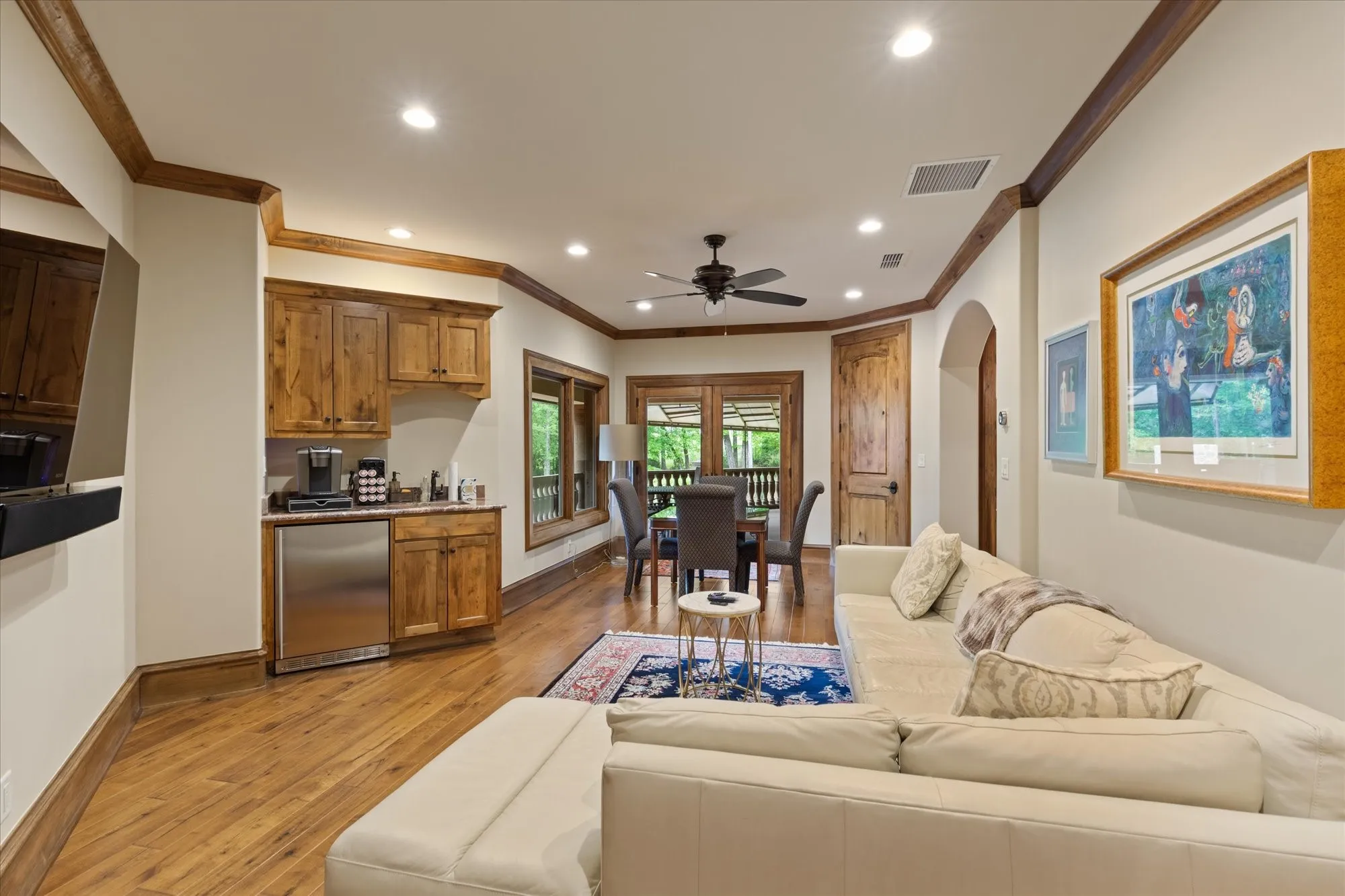 Single Family Residence For Sale in Gregg County , 3705 Champions Ridge Lane, Longview, Texas 75605, 5 Bedroom, 5 Bathroom, 4 Garage spaces, 5,969 Sqft, built in 2016, mls#21243226, Real Estate Agent in Longview, Homes For Sale in Gregg county, Homes For Sale in Longview, Realtor in Longview Texas, Real Estate Brokerage Independent Realty Texas, Luminita Cordes Realtor