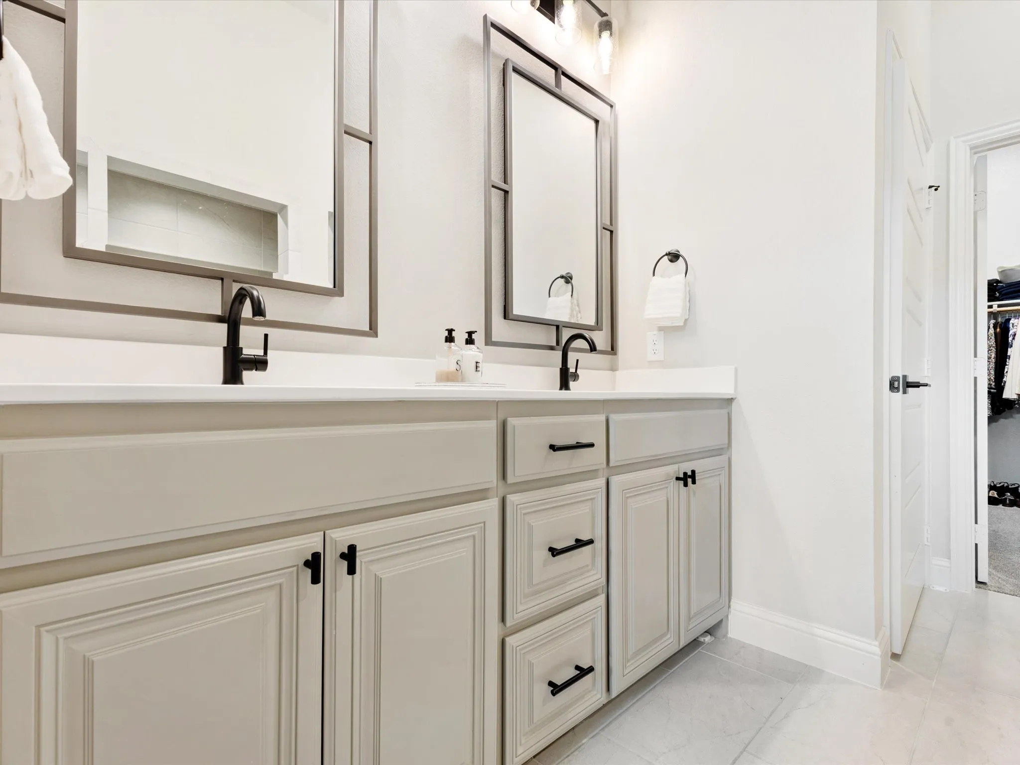 Townhouse For Sale in Denton County , 3941 Dalea Drive, Prosper, Texas 75078, 2 Bedrooms, 2 Bathrooms, 2 Garage spaces, 1,379 Sqft, built in 2019, Preowned, Price $450,000, mls#21242033, Real Estate Agent in Prosper, Homes For Sale in Denton county, Homes For Sale in Prosper, Realtor in Prosper Texas, Real Estate Brokerage Independent Realty Texas, Luminita Cordes Realtor