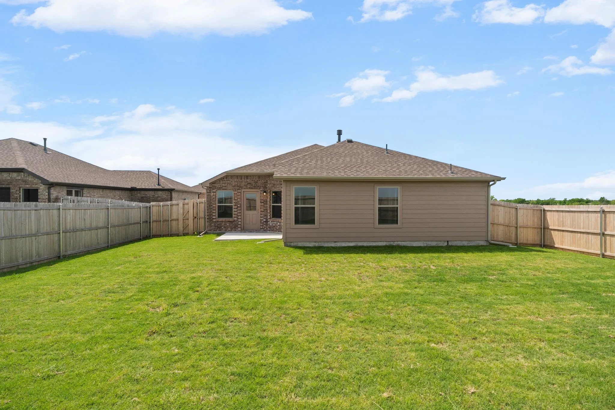 Single Family Residence For Sale in Hunt County , 3813 Arrowchop Drive, Caddo Mills, Texas 75135, 4 Bedroom, 2 Bathroom, 2 Garage spaces, 1,698 Sqft, built in 2026, New Construction - Complete, mls#21243216, Real Estate Agent in Caddo Mills, Homes For Sale in Hunt county, Homes For Sale in Caddo Mills, Realtor in Caddo Mills Texas, Real Estate Brokerage Independent Realty Texas, Luminita Cordes Realtor