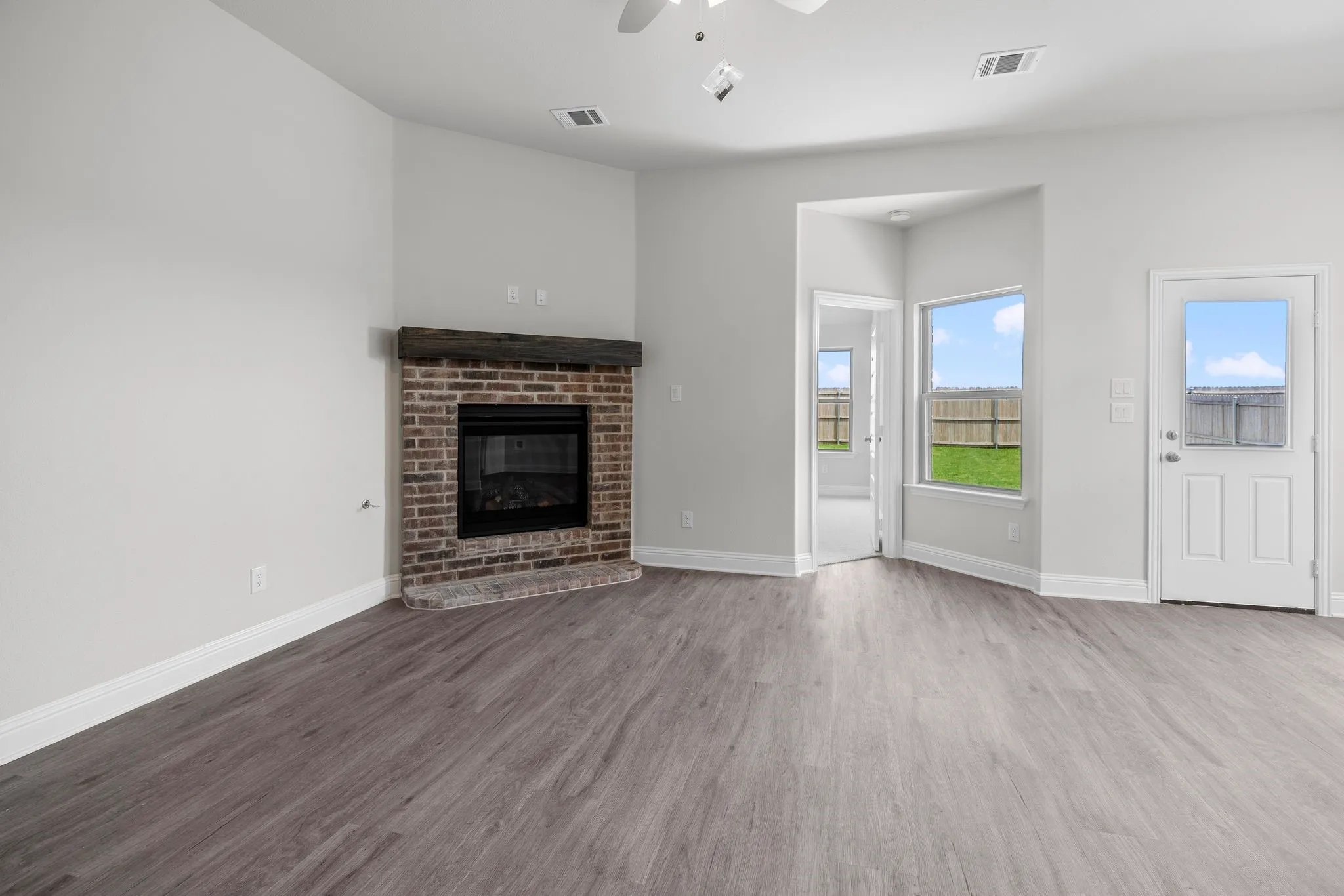 Single Family Residence For Sale in Hunt County , 3813 Arrowchop Drive, Caddo Mills, Texas 75135, 4 Bedroom, 2 Bathroom, 2 Garage spaces, 1,698 Sqft, built in 2026, New Construction - Complete, mls#21243216, Real Estate Agent in Caddo Mills, Homes For Sale in Hunt county, Homes For Sale in Caddo Mills, Realtor in Caddo Mills Texas, Real Estate Brokerage Independent Realty Texas, Luminita Cordes Realtor
