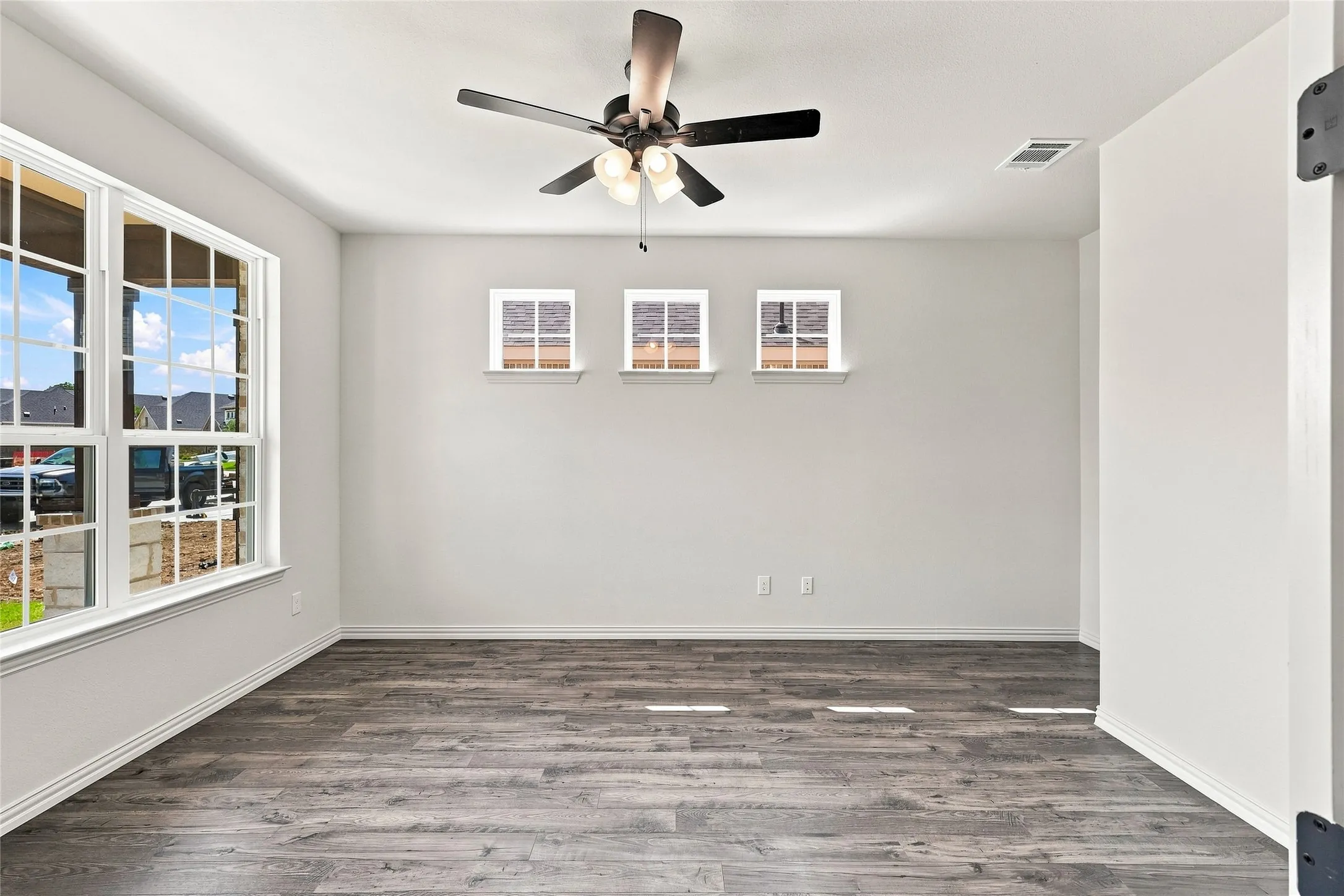 Single Family Residence For Sale in Denton County , 2804 Alcove Lane, Corinth, Texas 76210, 4 Bedroom, 4 Bathroom, 2 Garage spaces, 3,064 Sqft, built in 2026, New Construction - Incomplete, mls#21242218, Real Estate Agent in Corinth, Homes For Sale in Denton county, Homes For Sale in Corinth, Realtor in Corinth Texas, Real Estate Brokerage Independent Realty Texas, Luminita Cordes Realtor
