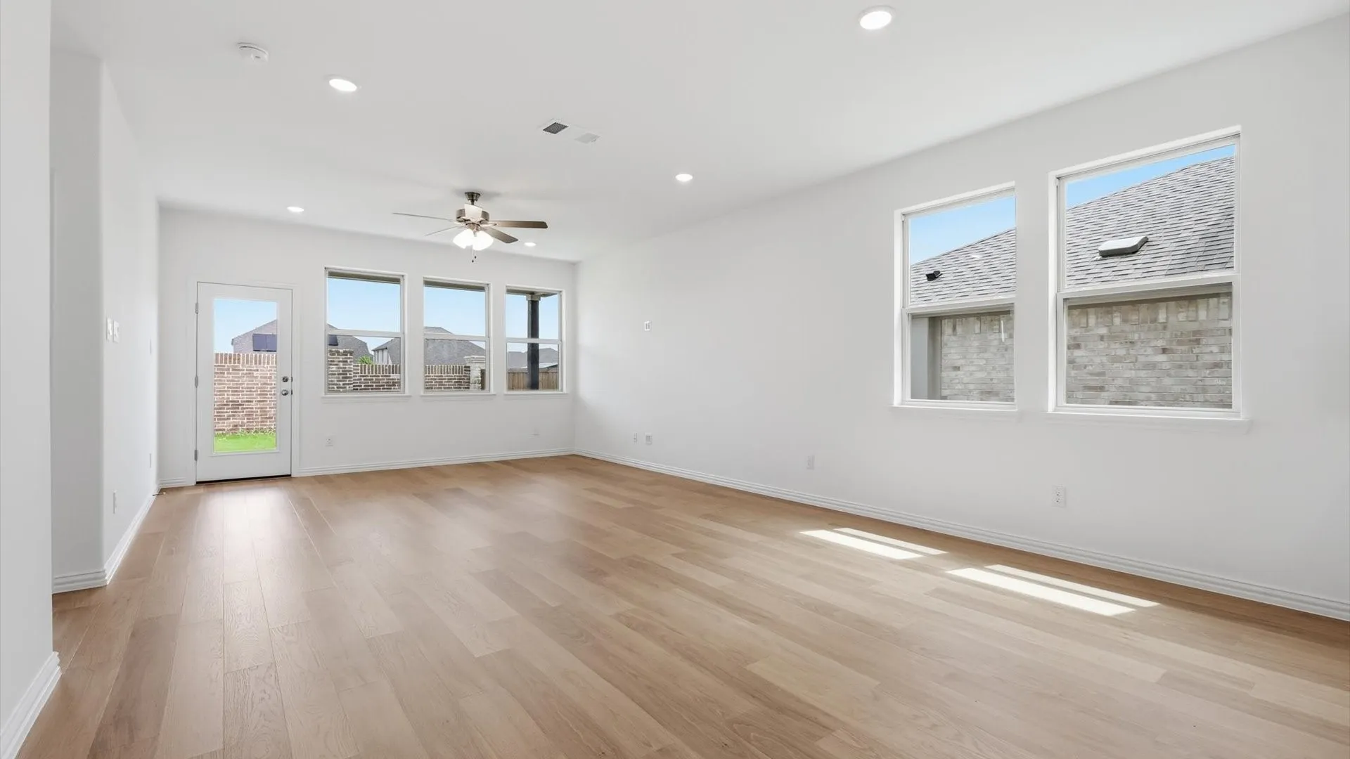 Single Family Residence For Sale in Collin County , 818 Antioch Drive, Princeton, Texas 75071, 4 Bedroom, 4 Bathroom, 2 Garage spaces, 2,684 Sqft, built in 2026, New Construction - Incomplete, mls#21242542, Real Estate Agent in Princeton, Homes For Sale in Collin county, Homes For Sale in Princeton, Realtor in Princeton Texas, Real Estate Brokerage Independent Realty Texas, Luminita Cordes Realtor