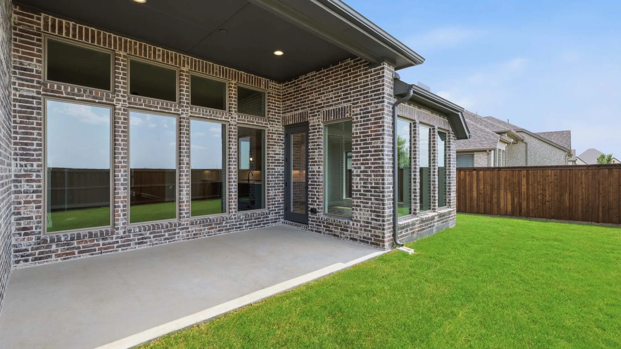 Single Family Residence For Sale in Ellis County , 249 Rosemallow Lane, Waxahachie, Texas 75165, 4 Bedroom, 4 Bathroom, 3 Garage spaces, 2,895 Sqft, built in 2026, New Construction - Complete, mls#21243281, Real Estate Agent in Waxahachie, Homes For Sale in Ellis county, Homes For Sale in Waxahachie, Realtor in Waxahachie Texas, Real Estate Brokerage Independent Realty Texas, Luminita Cordes Realtor