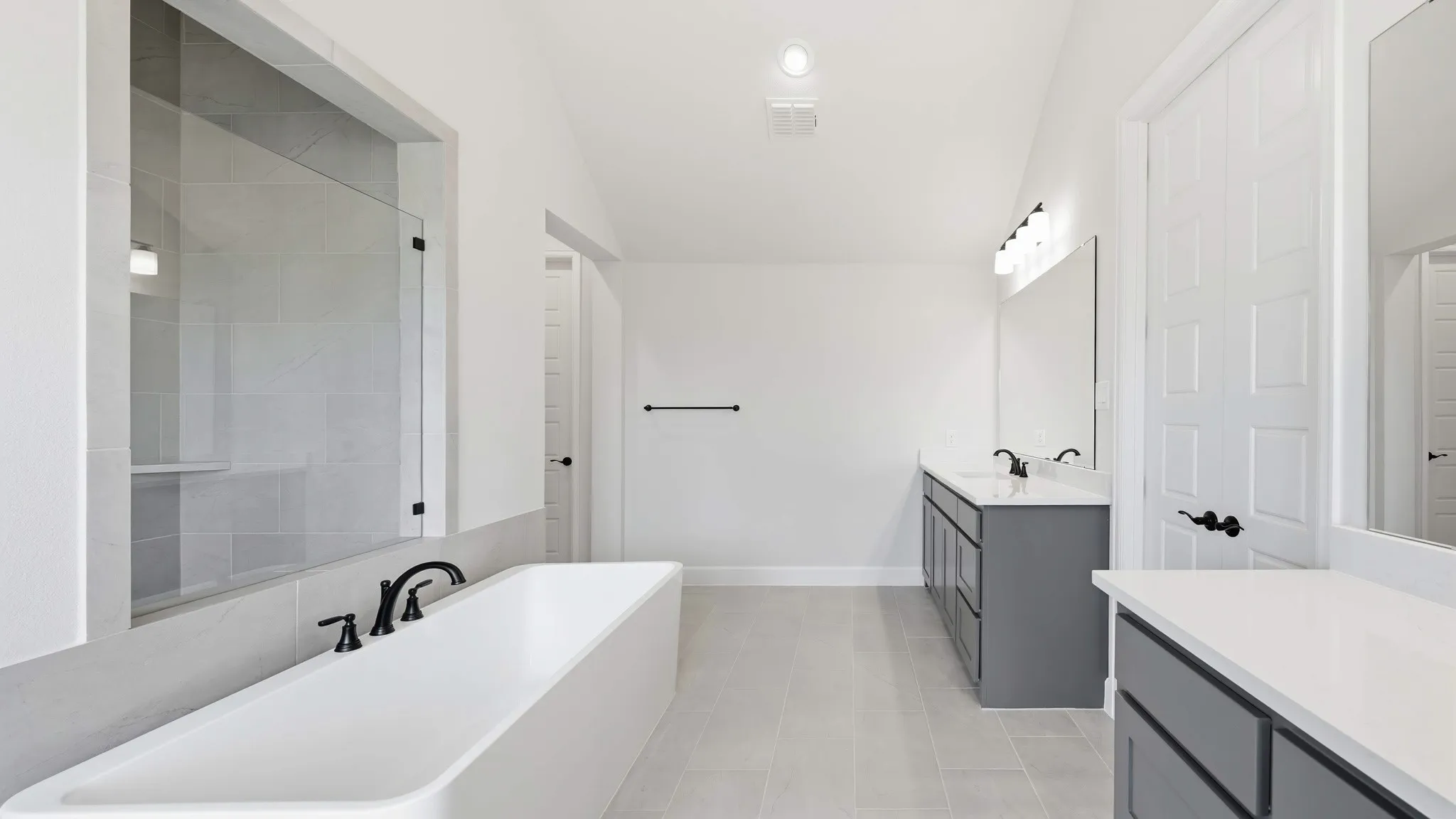 Single Family Residence For Sale in Ellis County , 249 Rosemallow Lane, Waxahachie, Texas 75165, 4 Bedroom, 4 Bathroom, 3 Garage spaces, 2,895 Sqft, built in 2026, New Construction - Complete, mls#21243281, Real Estate Agent in Waxahachie, Homes For Sale in Ellis county, Homes For Sale in Waxahachie, Realtor in Waxahachie Texas, Real Estate Brokerage Independent Realty Texas, Luminita Cordes Realtor