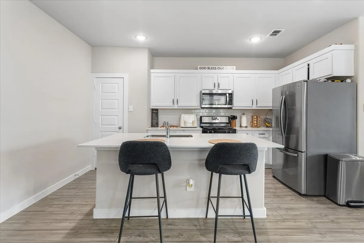Single Family Residence For Sale in Collin County , 2516 Gaulding Street, Royse City, Texas 75189, 4 Bedroom, 4 Bathroom, 2 Garage spaces, 2,547 Sqft, built in 2022, Preowned, mls#21242735, Real Estate Agent in Royse City, Homes For Sale in Collin county, Homes For Sale in Royse City, Realtor in Royse City Texas, Real Estate Brokerage Independent Realty Texas, Luminita Cordes Realtor