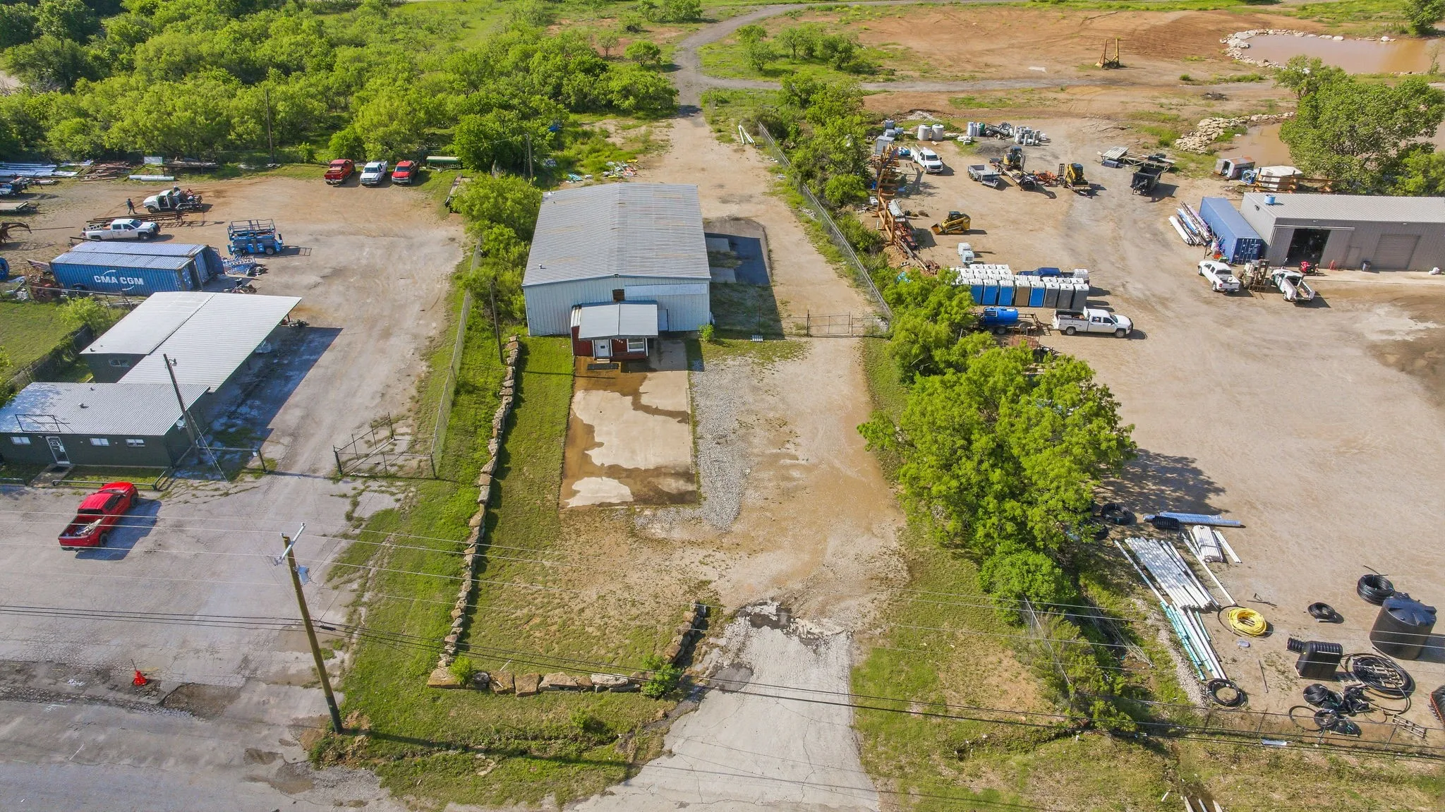 Retail For Sale in Stephens County , 3429 W Walker Street, Breckenridge, Texas 76424, 0, 0, Garage spaces, 0 Sqft, built in 1982, Preowned, mls#21243217, Real Estate Agent in Breckenridge, Homes For Sale in Stephens county, Homes For Sale in Breckenridge, Realtor in Breckenridge Texas, Real Estate Brokerage Independent Realty Texas, Luminita Cordes Realtor