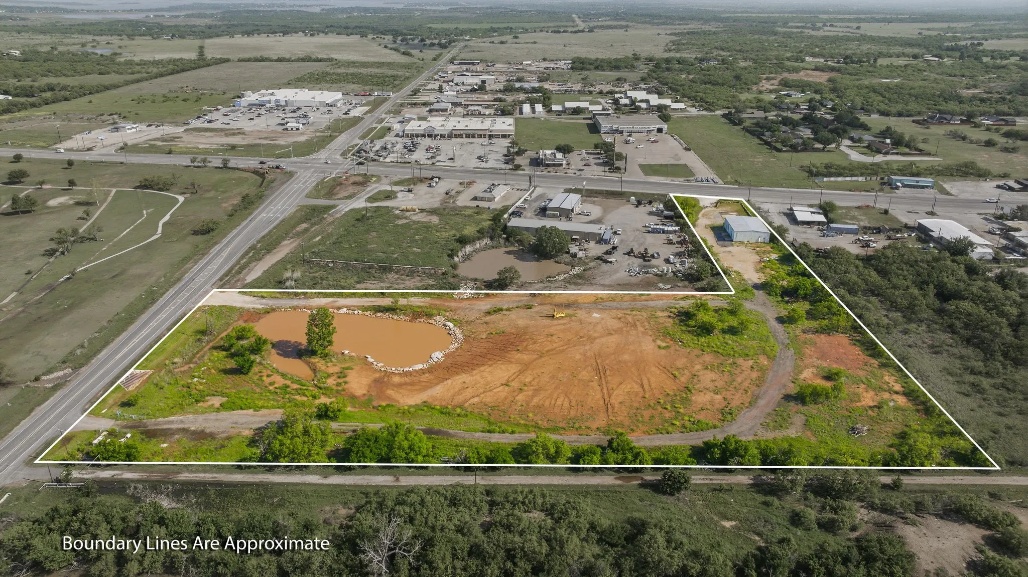 Retail For Sale in Stephens County , 3429 W Walker Street, Breckenridge, Texas 76424, 0, 0, Garage spaces, 0 Sqft, built in 1982, Preowned, mls#21243217, Real Estate Agent in Breckenridge, Homes For Sale in Stephens county, Homes For Sale in Breckenridge, Realtor in Breckenridge Texas, Real Estate Brokerage Independent Realty Texas, Luminita Cordes Realtor