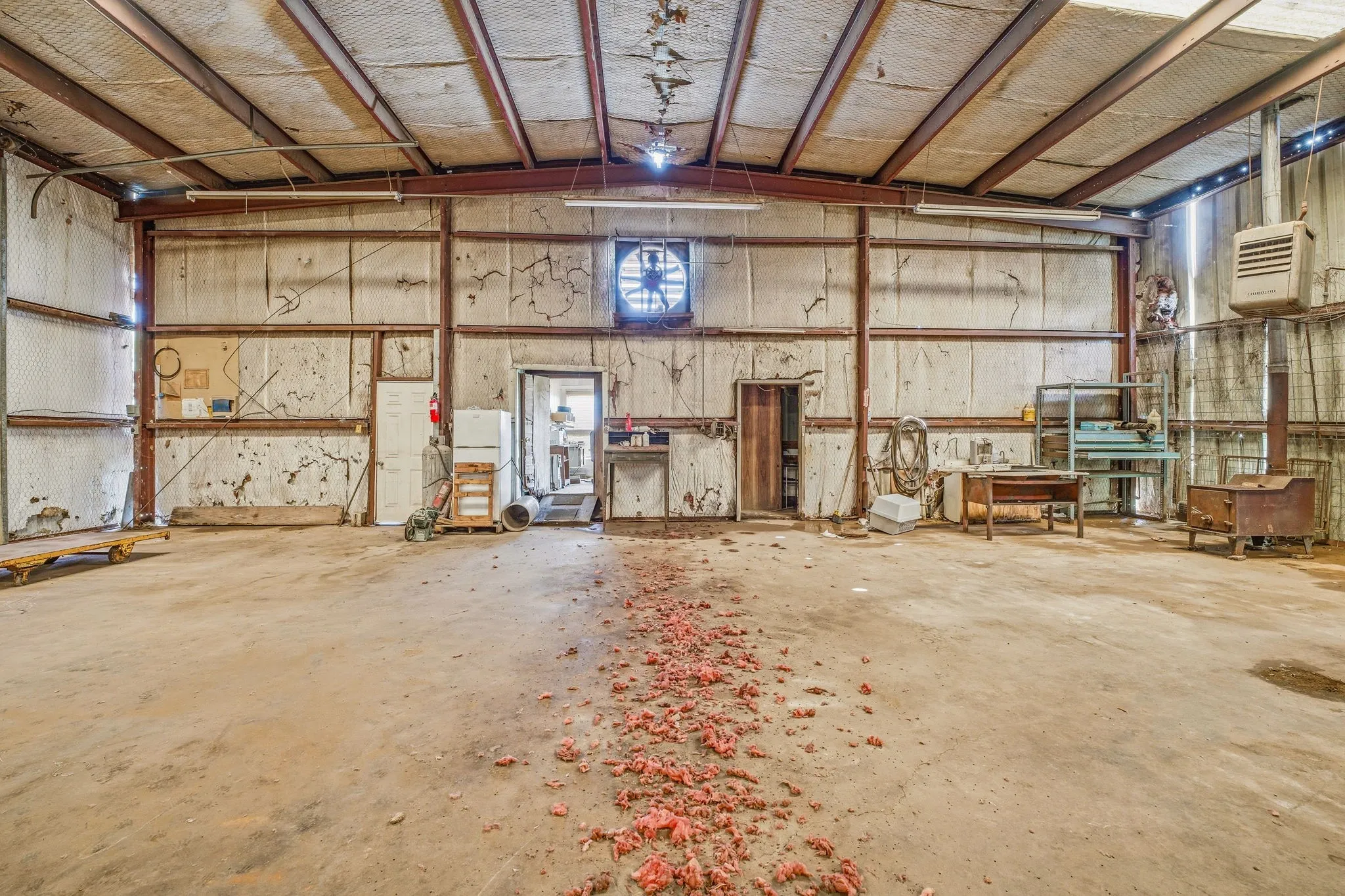 Retail For Sale in Stephens County , 3429 W Walker Street, Breckenridge, Texas 76424, 0, 0, Garage spaces, 0 Sqft, built in 1982, Preowned, mls#21243217, Real Estate Agent in Breckenridge, Homes For Sale in Stephens county, Homes For Sale in Breckenridge, Realtor in Breckenridge Texas, Real Estate Brokerage Independent Realty Texas, Luminita Cordes Realtor