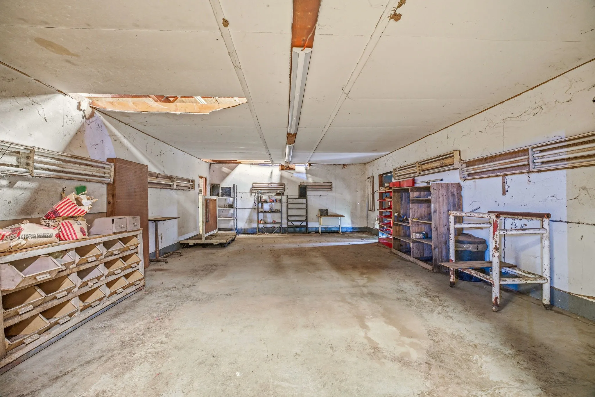 Retail For Sale in Stephens County , 3429 W Walker Street, Breckenridge, Texas 76424, 0, 0, Garage spaces, 0 Sqft, built in 1982, Preowned, mls#21243217, Real Estate Agent in Breckenridge, Homes For Sale in Stephens county, Homes For Sale in Breckenridge, Realtor in Breckenridge Texas, Real Estate Brokerage Independent Realty Texas, Luminita Cordes Realtor