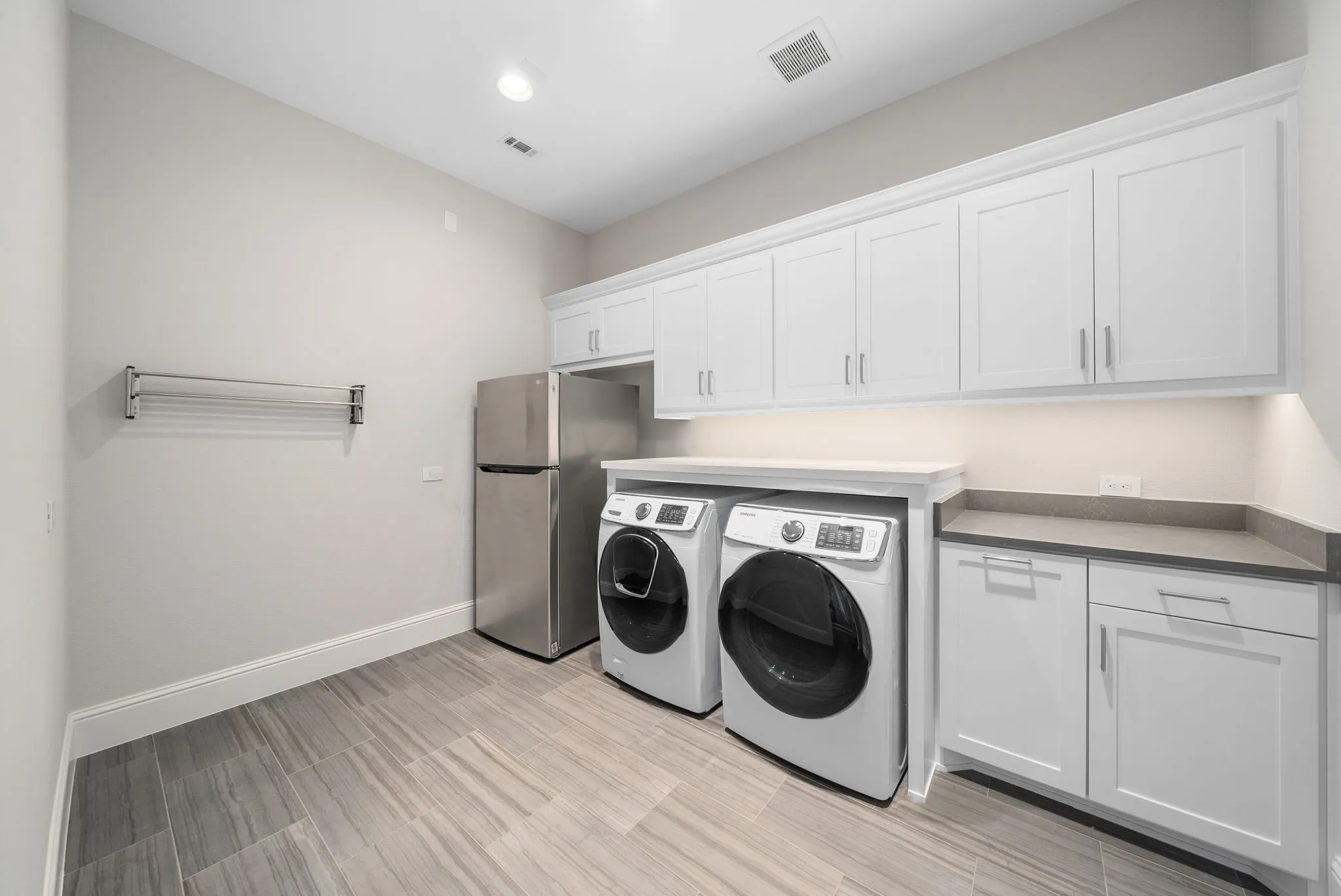 2nd floor laundry
