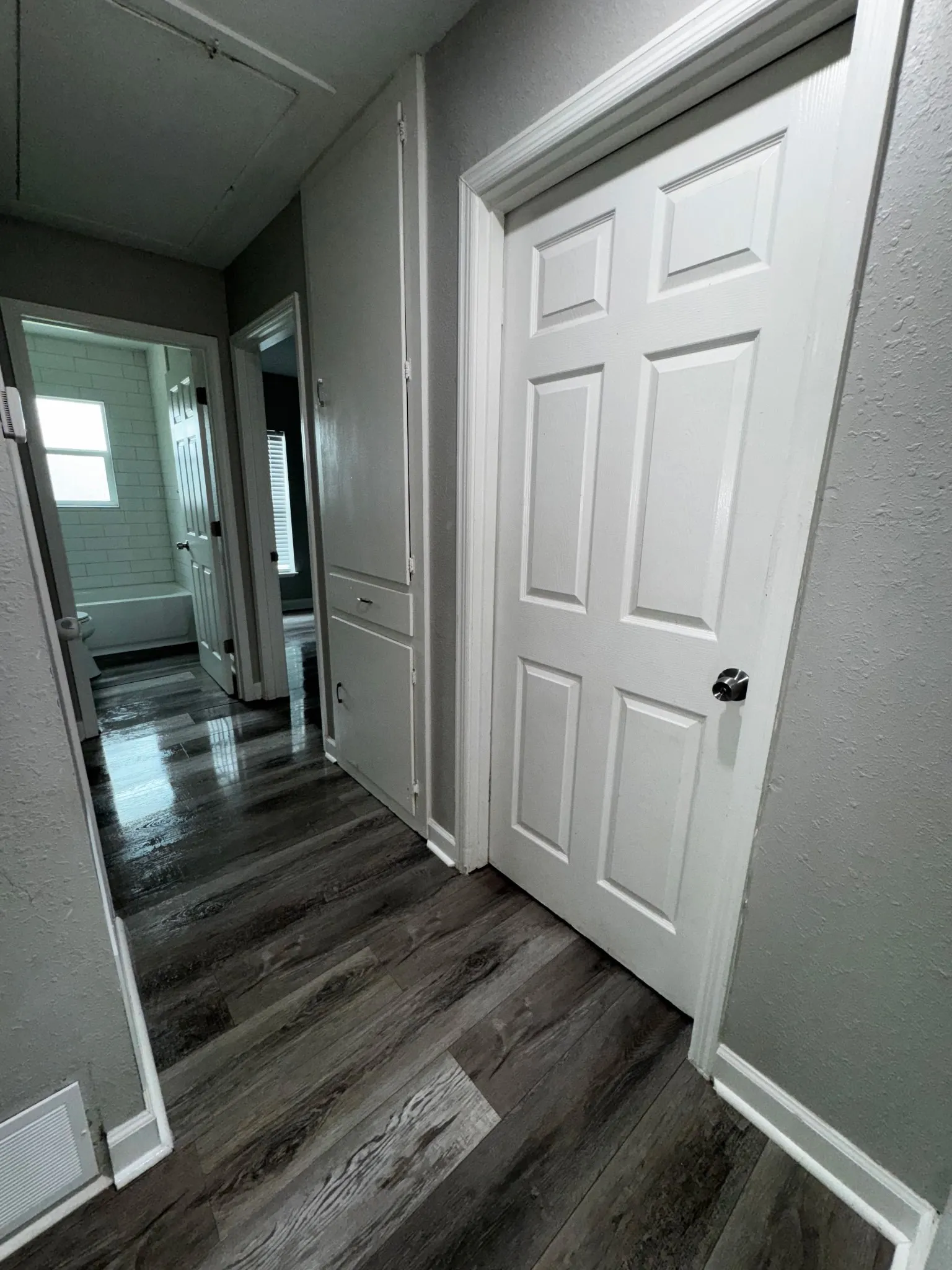 Single Family Residence For Sale in Palo Pinto County , 1607 SE 18th Street, Mineral Wells, Texas 76067, 4 Bedroom, 2 Bathroom, Garage spaces, 1,245 Sqft, built in 1950, mls#21242614, Real Estate Agent in Mineral Wells, Homes For Sale in Palo Pinto county, Homes For Sale in Mineral Wells, Realtor in Mineral Wells Texas, Real Estate Brokerage Independent Realty Texas, Luminita Cordes Realtor
