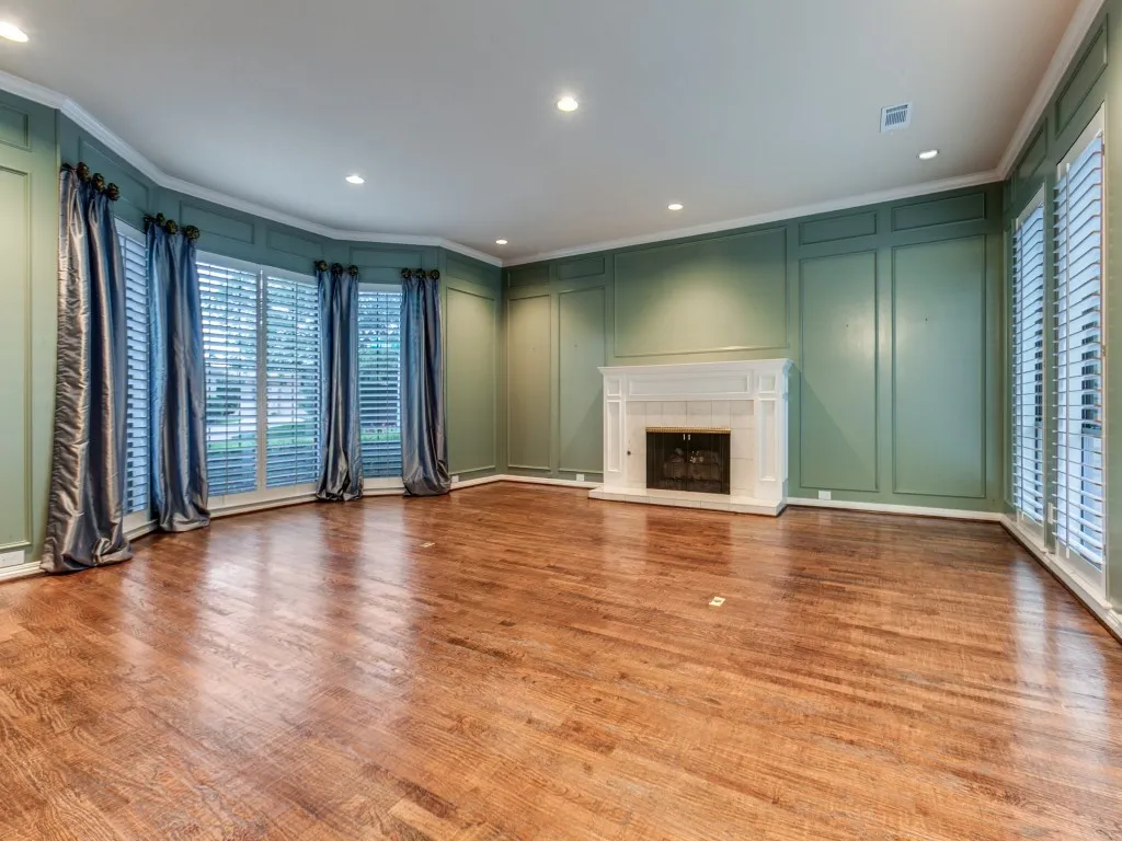 Single Family Residence For Sale in Collin County , 2009 Misty Haven Lane, Plano, Texas 75093, 4 Bedroom, 4 Bathroom, 3 Garage spaces, 3,762 Sqft, built in 1985, Preowned, mls#21239828, Real Estate Agent in Plano, Homes For Sale in Collin county, Homes For Sale in Plano, Realtor in Plano Texas, Real Estate Brokerage Independent Realty Texas, Luminita Cordes Realtor