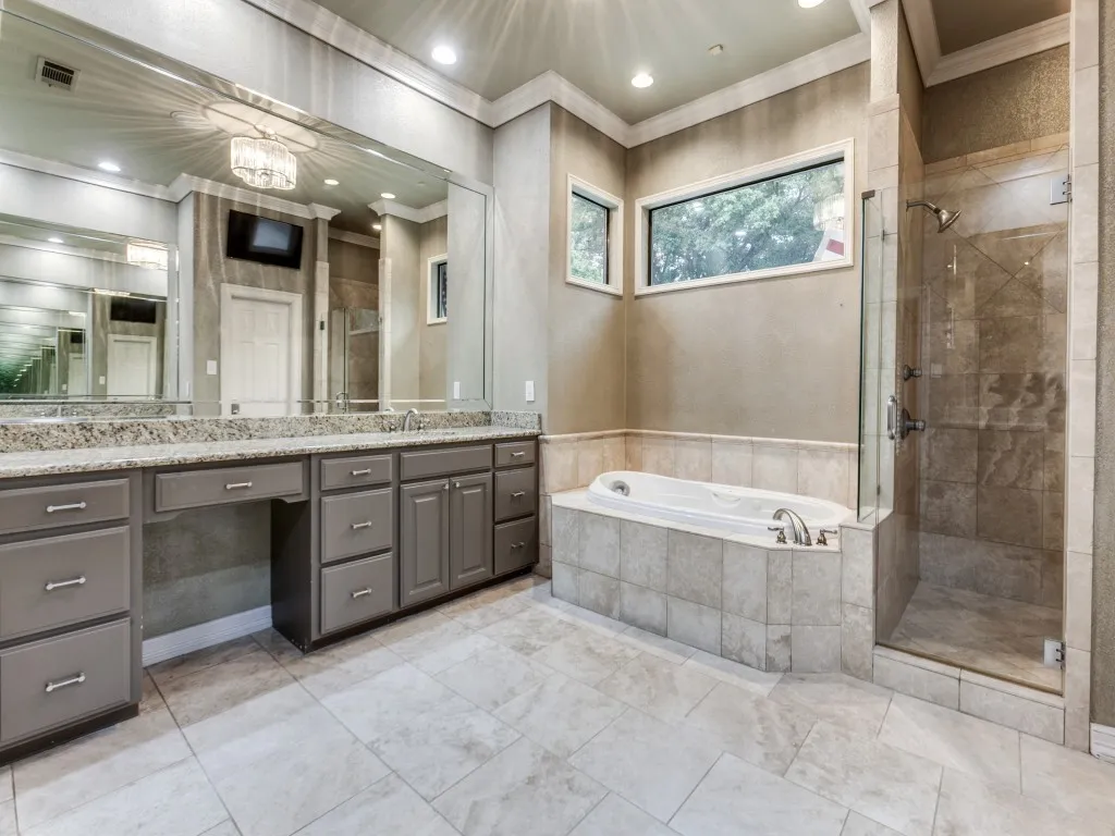 Single Family Residence For Sale in Collin County , 2009 Misty Haven Lane, Plano, Texas 75093, 4 Bedroom, 4 Bathroom, 3 Garage spaces, 3,762 Sqft, built in 1985, Preowned, mls#21239828, Real Estate Agent in Plano, Homes For Sale in Collin county, Homes For Sale in Plano, Realtor in Plano Texas, Real Estate Brokerage Independent Realty Texas, Luminita Cordes Realtor