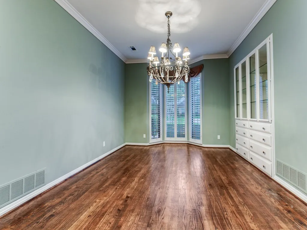 Single Family Residence For Sale in Collin County , 2009 Misty Haven Lane, Plano, Texas 75093, 4 Bedroom, 4 Bathroom, 3 Garage spaces, 3,762 Sqft, built in 1985, Preowned, mls#21239828, Real Estate Agent in Plano, Homes For Sale in Collin county, Homes For Sale in Plano, Realtor in Plano Texas, Real Estate Brokerage Independent Realty Texas, Luminita Cordes Realtor