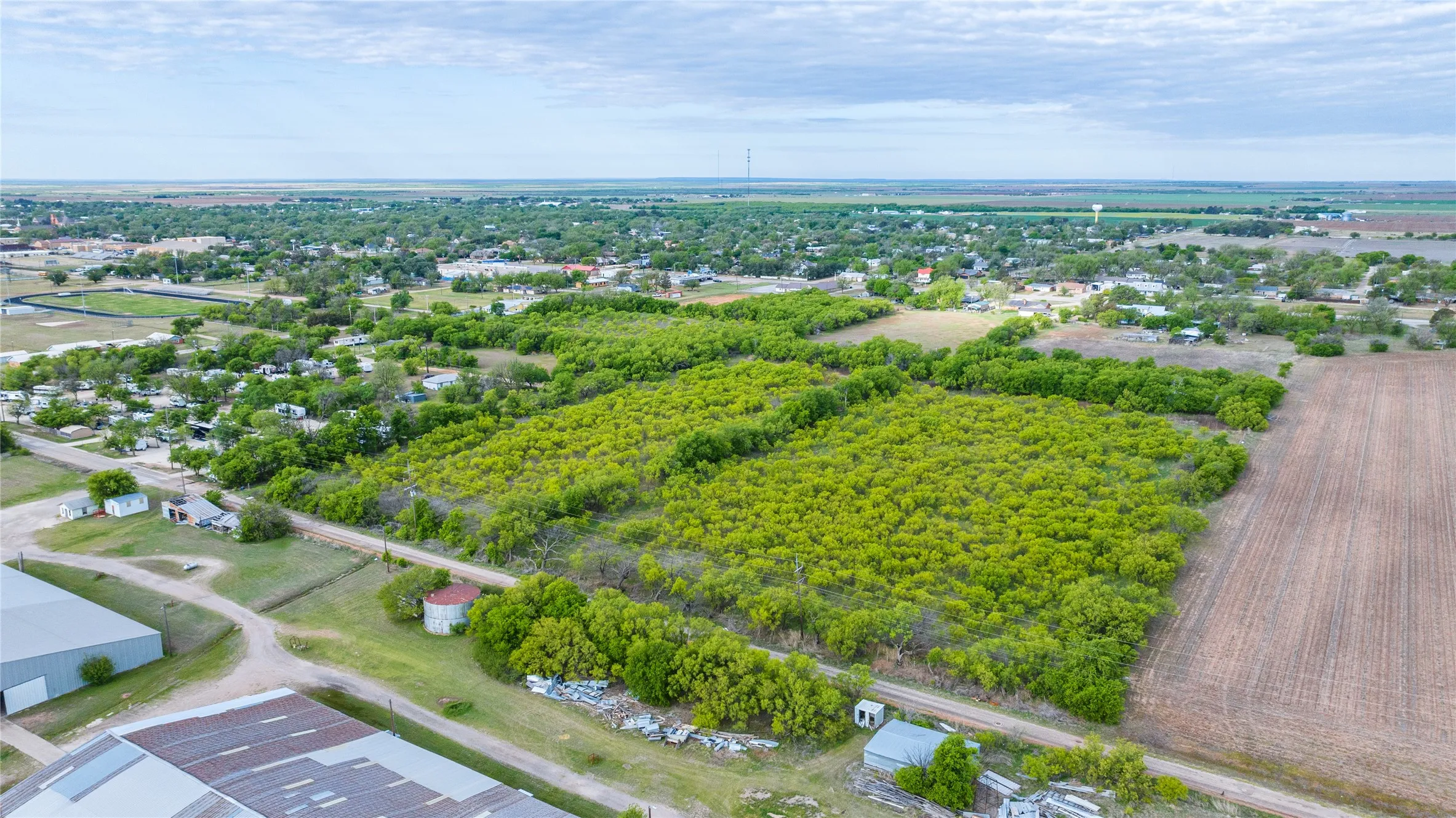 Unimproved Land For Sale in Haskell County , 18.6 Acres N Avenue A, Haskell, Texas 79521, 0, 0, Garage spaces, 0 Sqft, built in 0, mls#21243298, Real Estate Agent in Haskell, Homes For Sale in Haskell county, Homes For Sale in Haskell, Realtor in Haskell Texas, Real Estate Brokerage Independent Realty Texas, Luminita Cordes Realtor