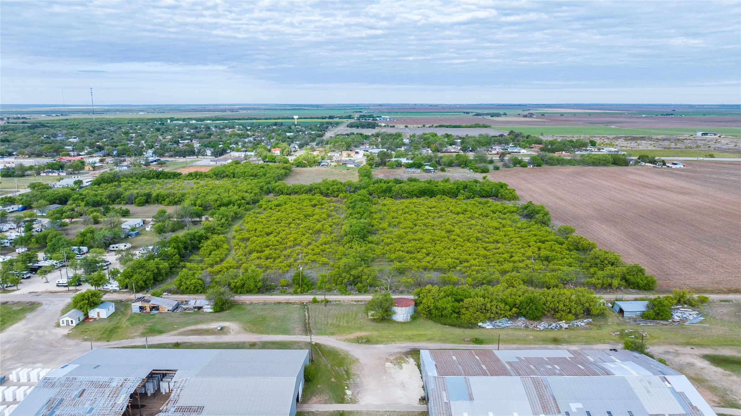 Unimproved Land For Sale in Haskell County , 18.6 Acres N Avenue A, Haskell, Texas 79521, 0, 0, Garage spaces, 0 Sqft, built in 0, mls#21243298, Real Estate Agent in Haskell, Homes For Sale in Haskell county, Homes For Sale in Haskell, Realtor in Haskell Texas, Real Estate Brokerage Independent Realty Texas, Luminita Cordes Realtor