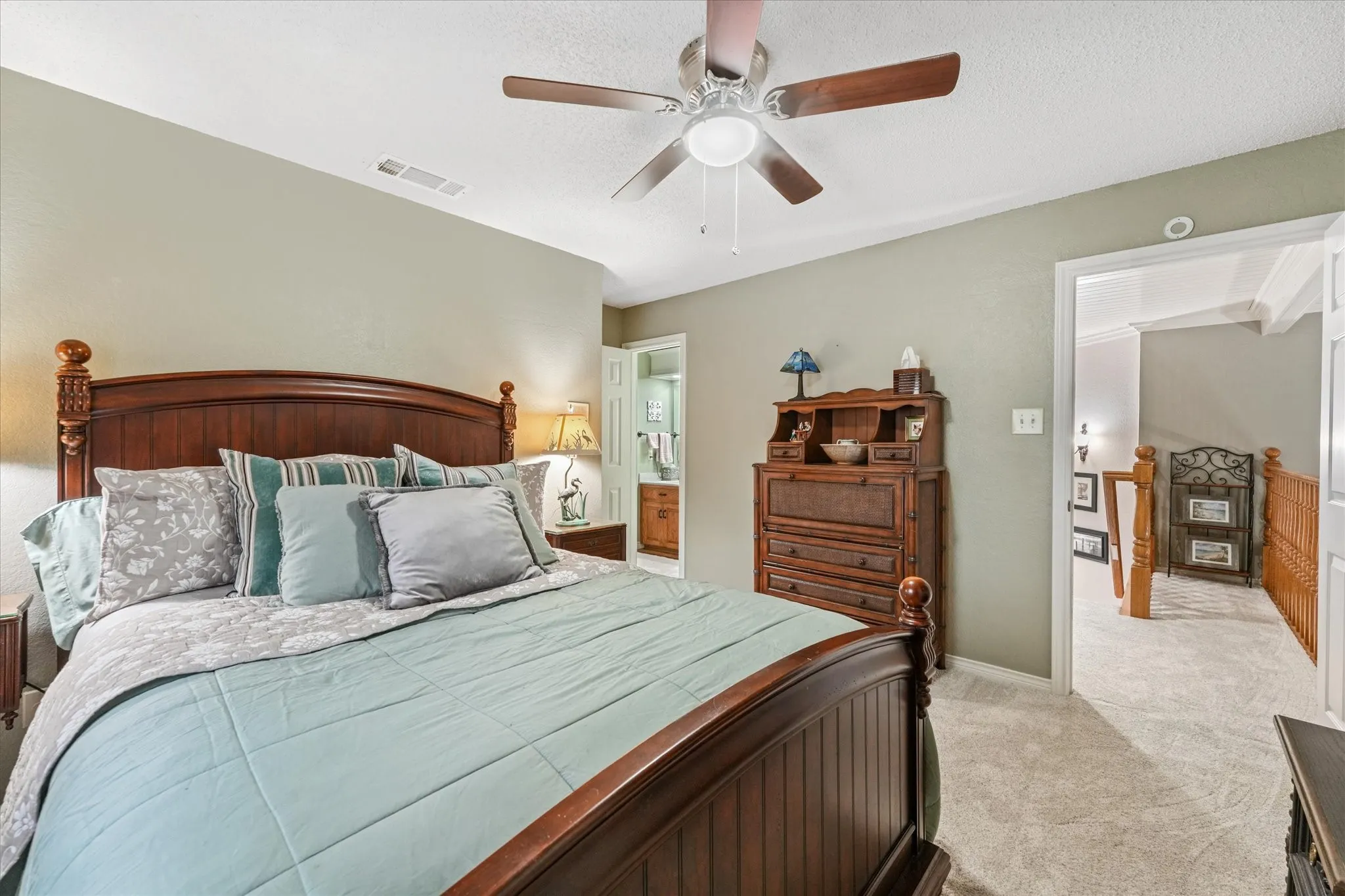 Single Family Residence For Sale in Dallas County , 626 Creekbend Drive, Mesquite, Texas 75149, 4 Bedroom, 4 Bathroom, Garage spaces, 4,664 Sqft, built in 1989, Preowned, Price $650,000, mls#21231601, Real Estate Agent in Mesquite, Homes For Sale in Dallas county, Homes For Sale in Mesquite, Realtor in Mesquite Texas, Real Estate Brokerage Independent Realty Texas, Luminita Cordes Realtor