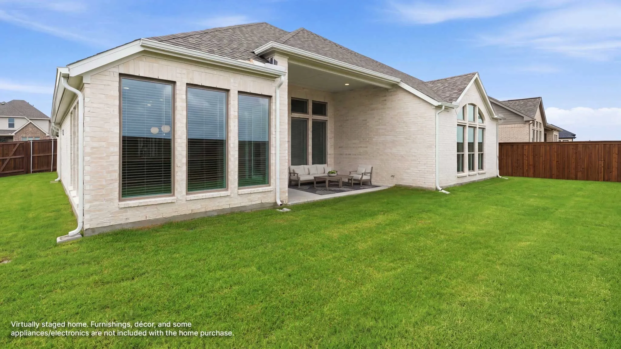 Single Family Residence For Sale in Ellis County , 273 Rosemallow Lane, Waxahachie, Texas 75165, 4 Bedroom, 4 Bathroom, 3 Garage spaces, 2,994 Sqft, built in 2026, New Construction - Complete, mls#21243332, Real Estate Agent in Waxahachie, Homes For Sale in Ellis county, Homes For Sale in Waxahachie, Realtor in Waxahachie Texas, Real Estate Brokerage Independent Realty Texas, Luminita Cordes Realtor