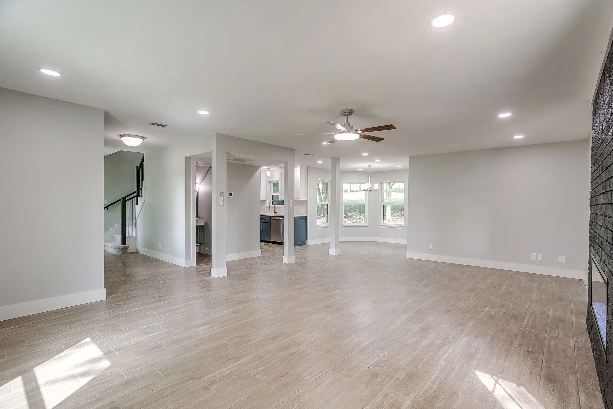 Single Family Residence For Sale in Parker County , 116 Remuda Drive, Fort Worth, Texas 76108, 3 Bedroom, 3 Bathroom, 2 Garage spaces, 2,267 Sqft, built in 1982, Preowned, mls#21243295, Real Estate Agent in Fort Worth, Homes For Sale in Parker county, Homes For Sale in Fort Worth, Realtor in Fort Worth Texas, Real Estate Brokerage Independent Realty Texas, Luminita Cordes Realtor