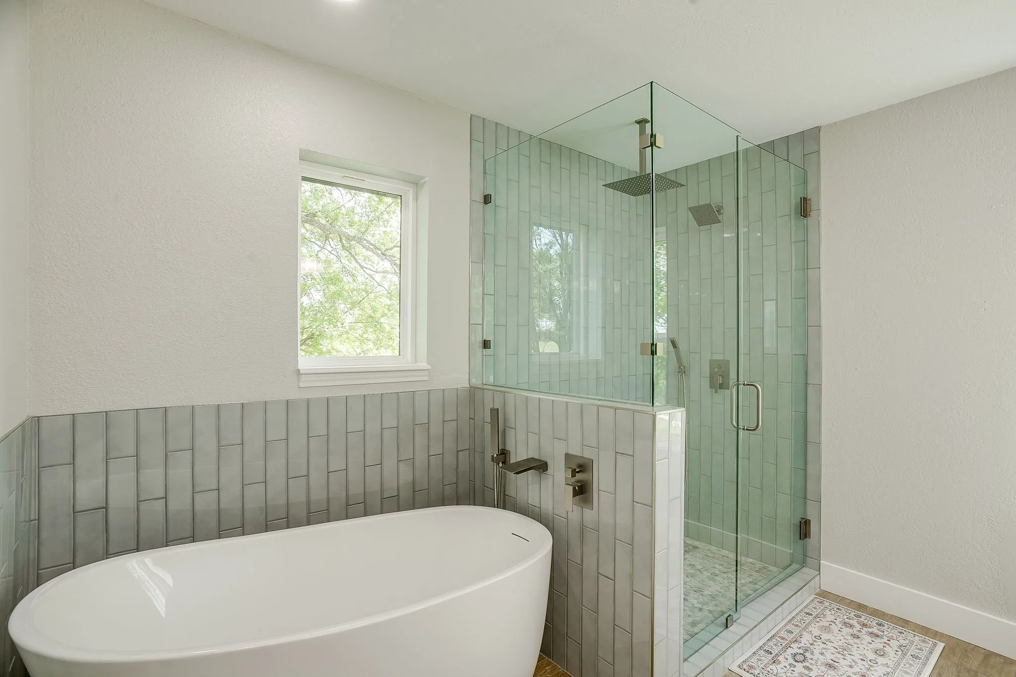 Single Family Residence For Sale in Parker County , 116 Remuda Drive, Fort Worth, Texas 76108, 3 Bedroom, 3 Bathroom, 2 Garage spaces, 2,267 Sqft, built in 1982, Preowned, mls#21243295, Real Estate Agent in Fort Worth, Homes For Sale in Parker county, Homes For Sale in Fort Worth, Realtor in Fort Worth Texas, Real Estate Brokerage Independent Realty Texas, Luminita Cordes Realtor