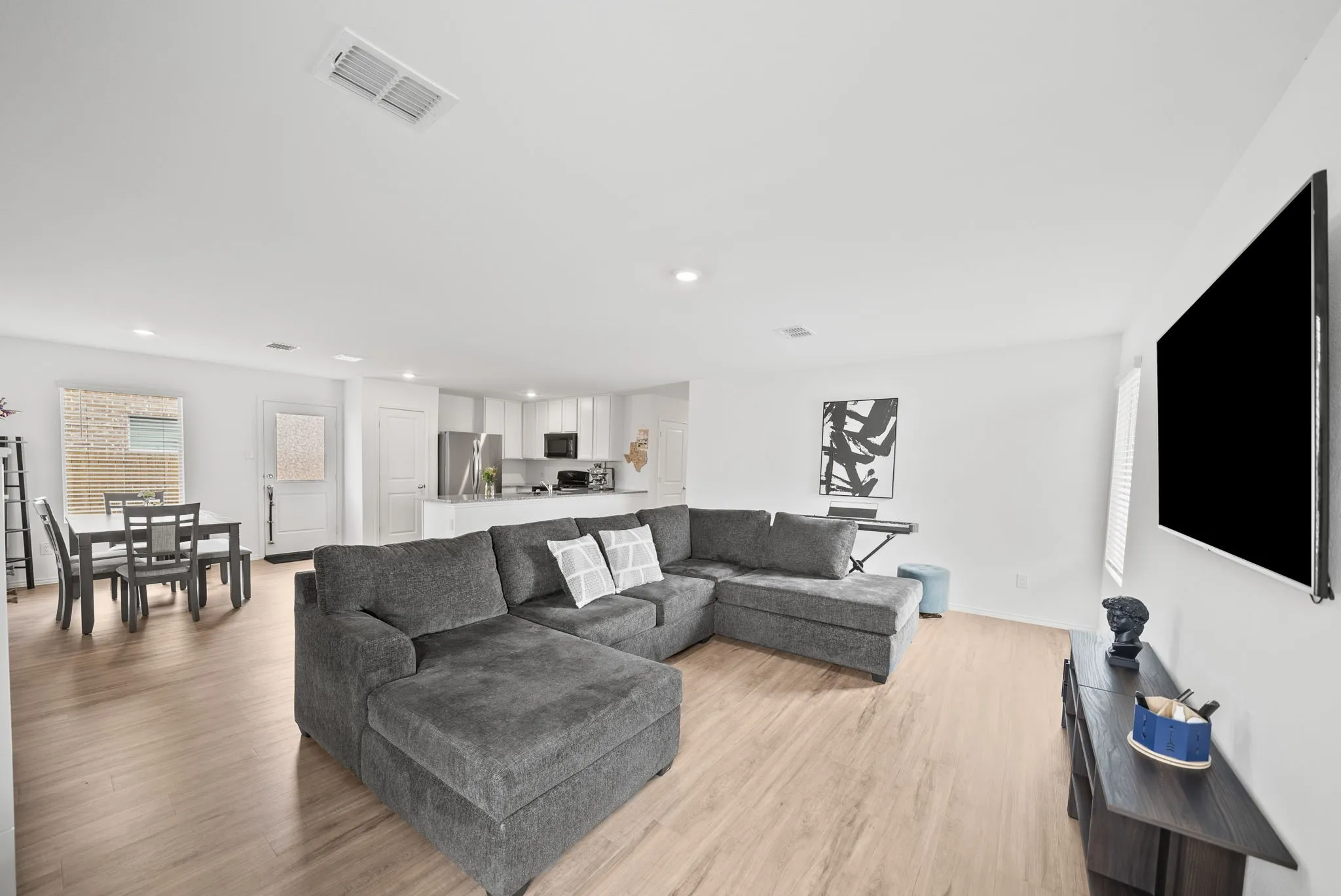 Single Family Residence For Sale in Tarrant County , 14928 Tejano Street, Fort Worth, Texas 76052, 3 Bedrooms, 2 Bathrooms, 2 Garage spaces, 1,500 Sqft, built in 2024, Price $265,900, mls#21238258, Real Estate Agent in Fort Worth, Homes For Sale in Tarrant county, Homes For Sale in Fort Worth, Realtor in Fort Worth Texas, Real Estate Brokerage Independent Realty Texas, Luminita Cordes Realtor