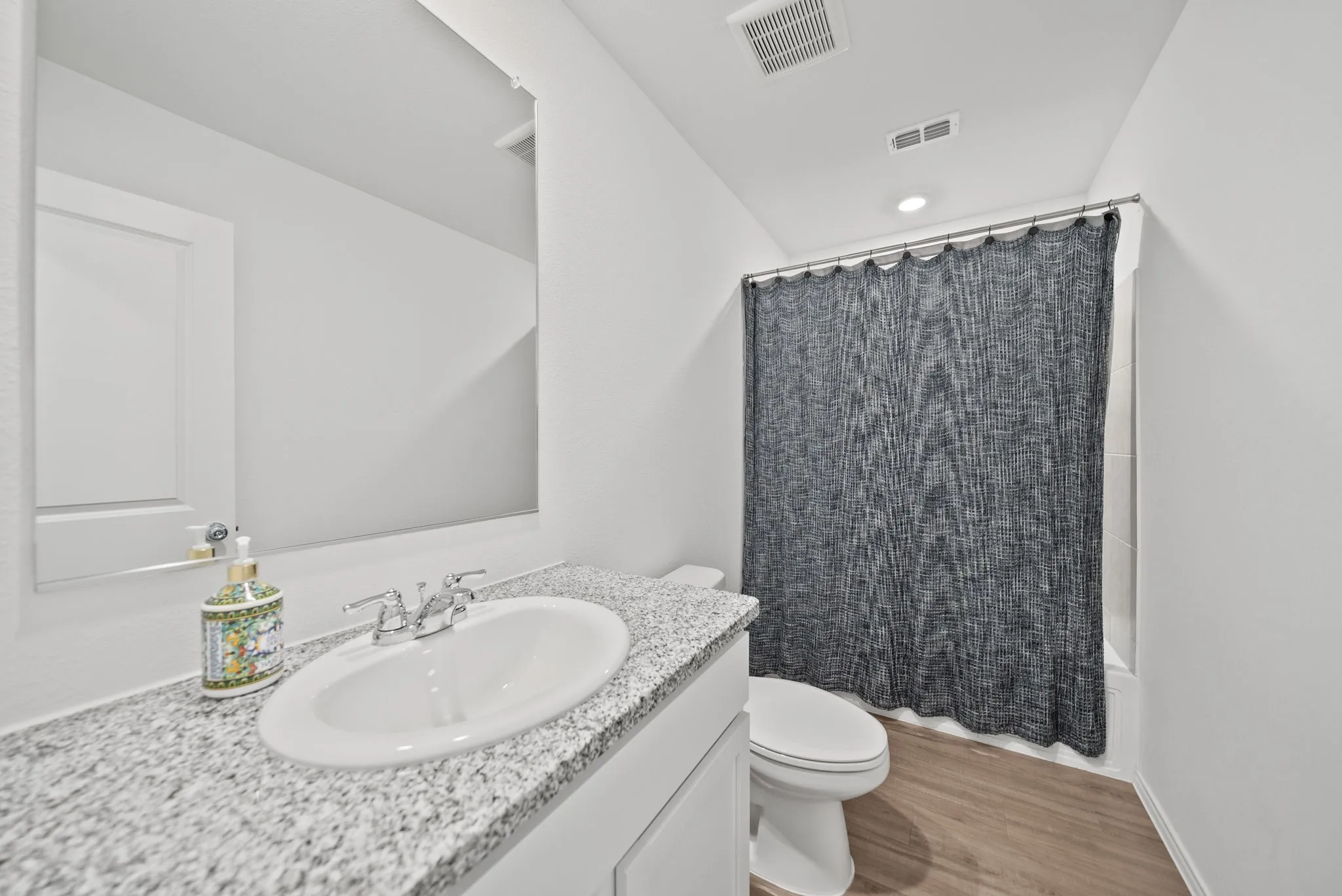 Single Family Residence For Sale in Tarrant County , 14928 Tejano Street, Fort Worth, Texas 76052, 3 Bedrooms, 2 Bathrooms, 2 Garage spaces, 1,500 Sqft, built in 2024, Price $265,900, mls#21238258, Real Estate Agent in Fort Worth, Homes For Sale in Tarrant county, Homes For Sale in Fort Worth, Realtor in Fort Worth Texas, Real Estate Brokerage Independent Realty Texas, Luminita Cordes Realtor