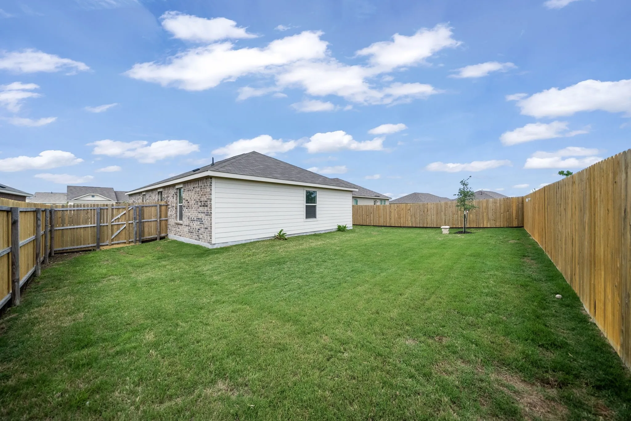 Single Family Residence For Sale in Tarrant County , 14928 Tejano Street, Fort Worth, Texas 76052, 3 Bedrooms, 2 Bathrooms, 2 Garage spaces, 1,500 Sqft, built in 2024, Price $265,900, mls#21238258, Real Estate Agent in Fort Worth, Homes For Sale in Tarrant county, Homes For Sale in Fort Worth, Realtor in Fort Worth Texas, Real Estate Brokerage Independent Realty Texas, Luminita Cordes Realtor