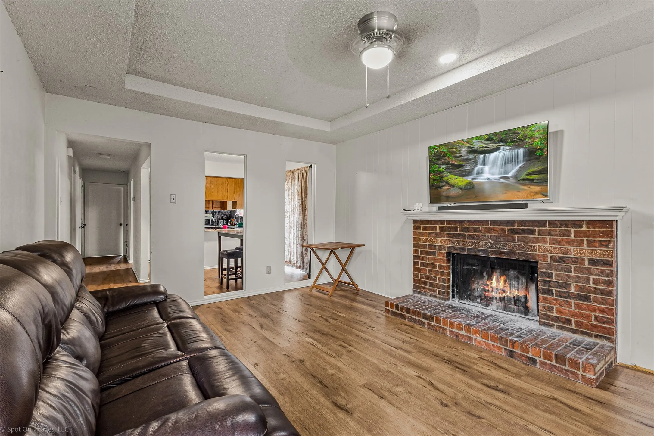 Unit B Living Area