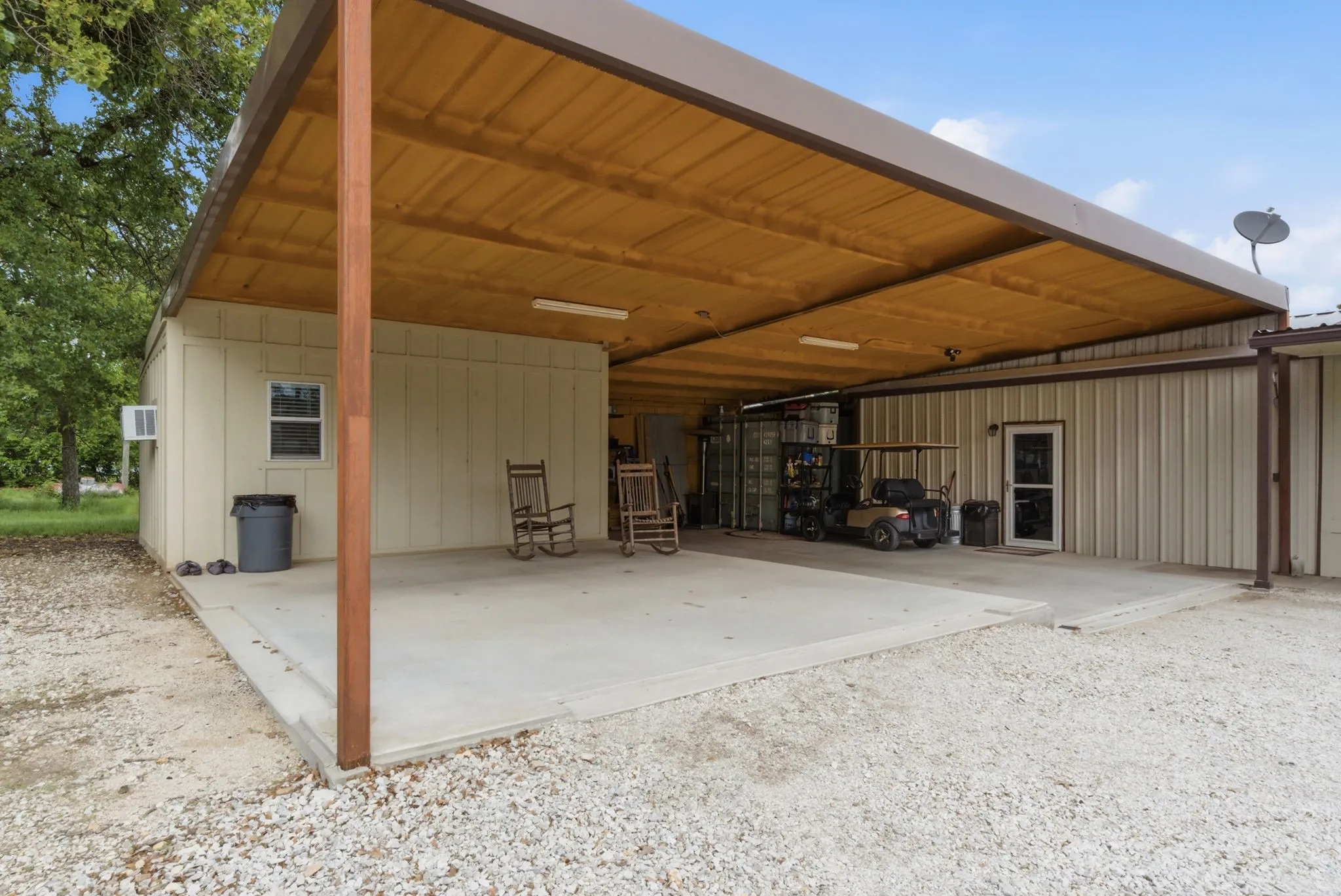 Carport