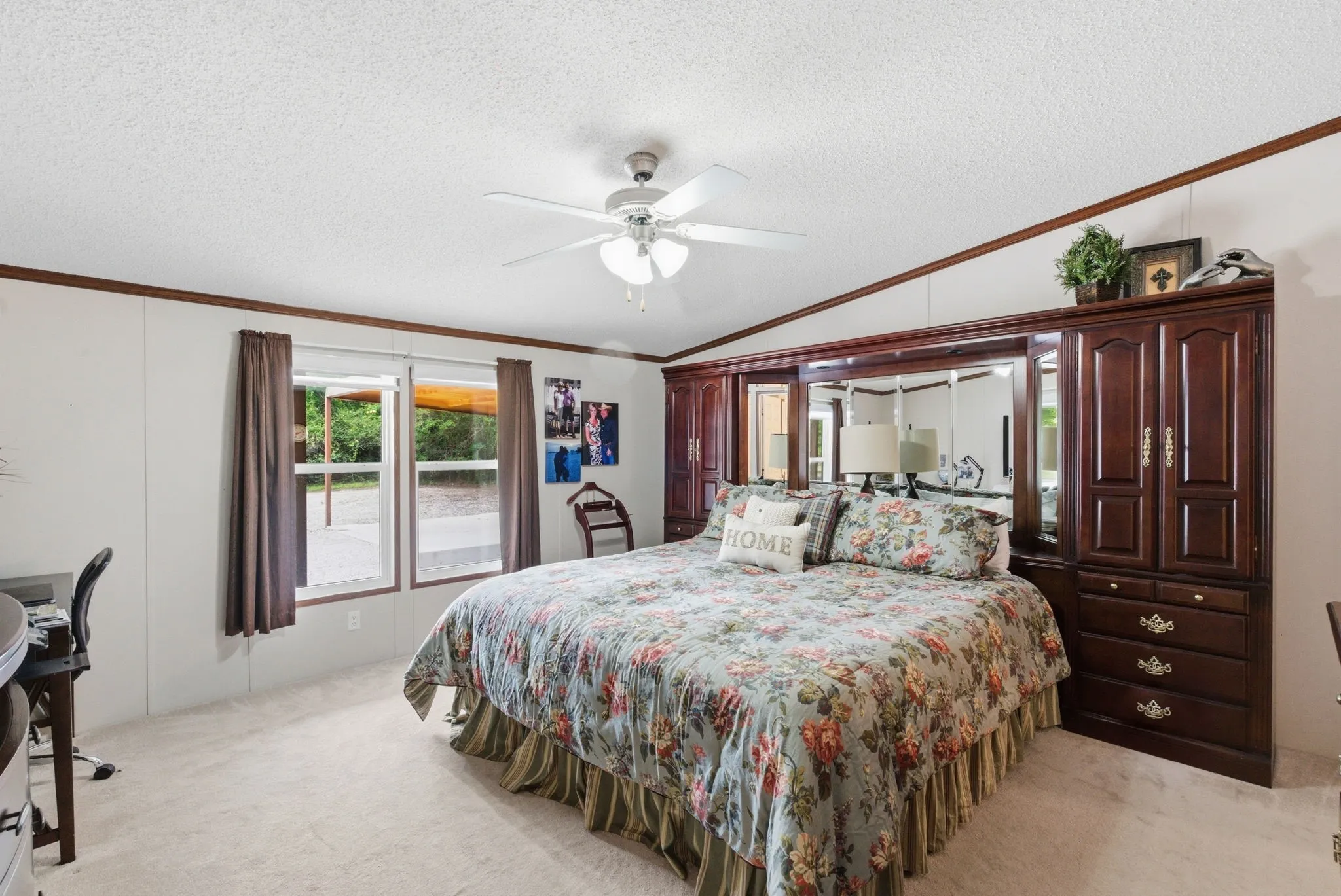 Manufactured Home For Sale in Eastland County , 925 County Road 237, Eastland, Texas 76448, 4 Bedroom, 3 Bathroom, Garage spaces, 1,717 Sqft, built in 2010, mls#21242888, Real Estate Agent in Eastland, Homes For Sale in Eastland county, Homes For Sale in Eastland, Realtor in Eastland Texas, Real Estate Brokerage Independent Realty Texas, Luminita Cordes Realtor