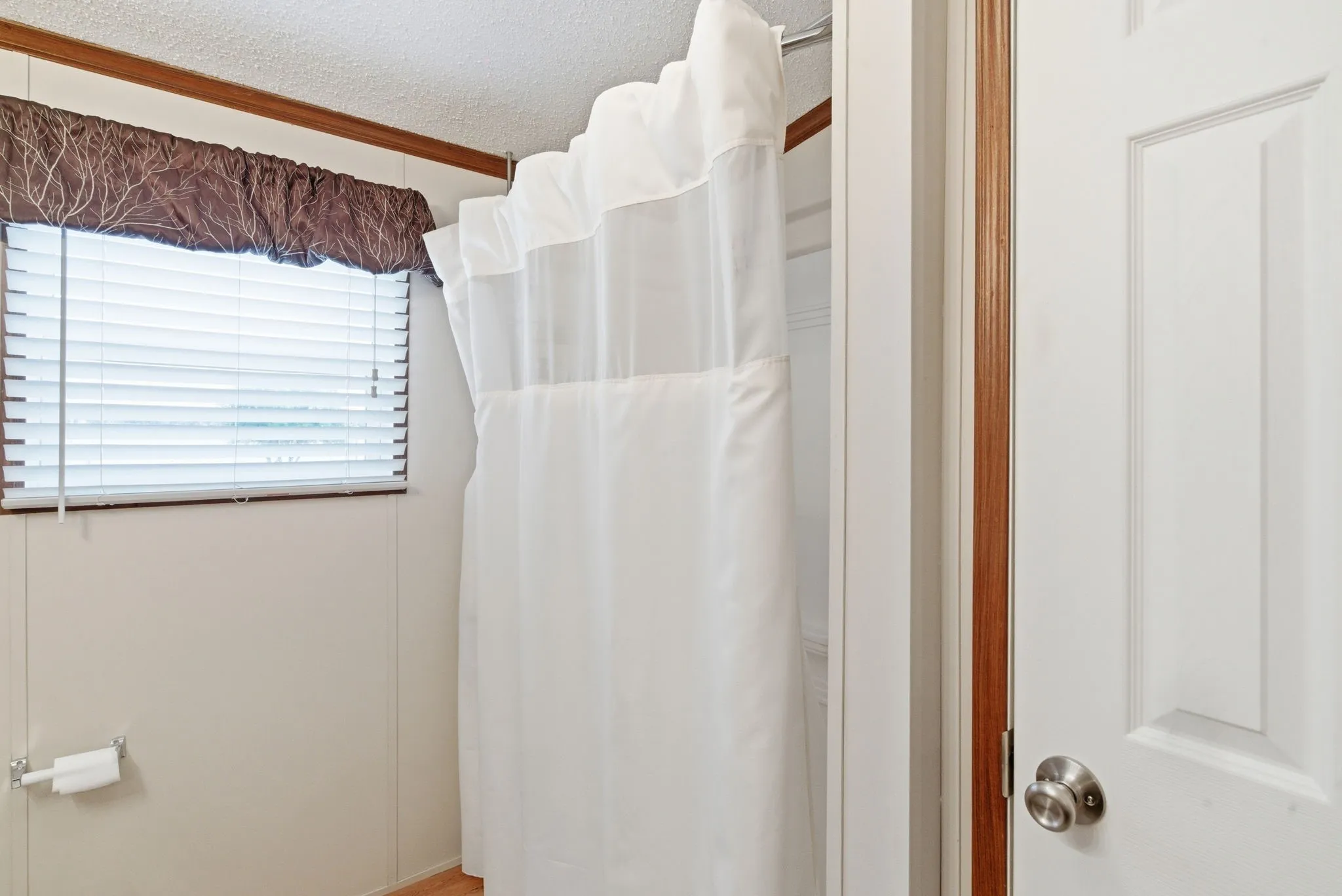 Manufactured Home For Sale in Eastland County , 925 County Road 237, Eastland, Texas 76448, 4 Bedroom, 3 Bathroom, Garage spaces, 1,717 Sqft, built in 2010, mls#21242888, Real Estate Agent in Eastland, Homes For Sale in Eastland county, Homes For Sale in Eastland, Realtor in Eastland Texas, Real Estate Brokerage Independent Realty Texas, Luminita Cordes Realtor