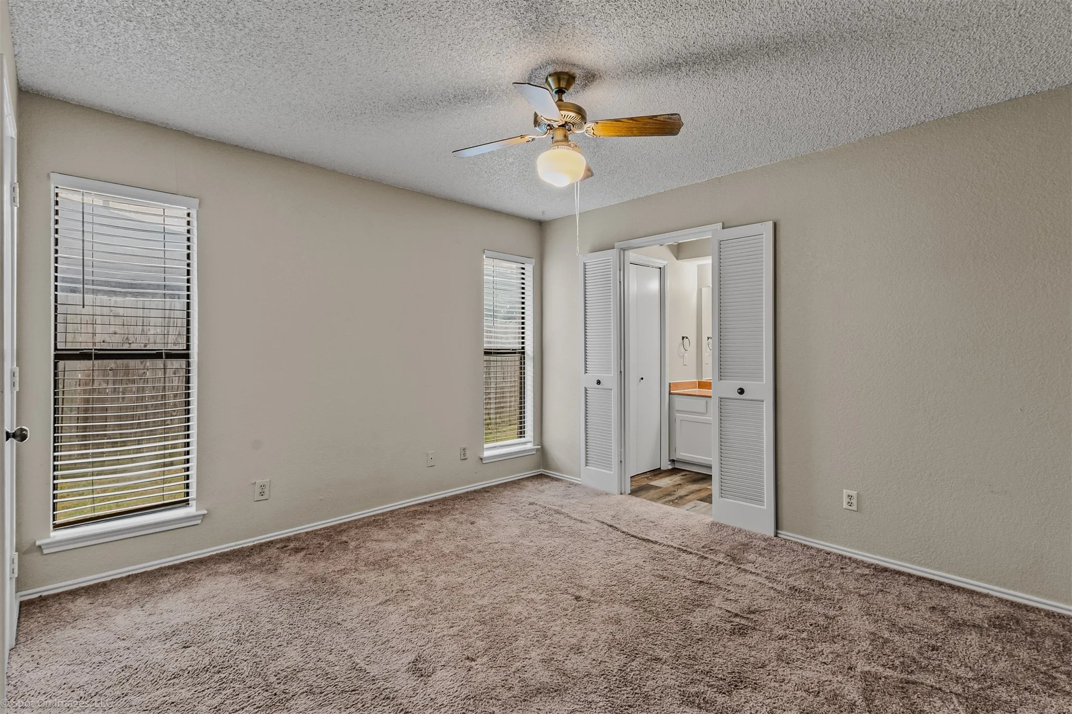 Duplex For Sale in Dallas County , 2705 Stanford Street, Rowlett, Texas 75088, 4 Bedroom, 2 Bathroom, 2 Garage spaces, 0 Sqft, built in 1985, Preowned, mls#21242670, Real Estate Agent in Rowlett, Homes For Sale in Dallas county, Homes For Sale in Rowlett, Realtor in Rowlett Texas, Real Estate Brokerage Independent Realty Texas, Luminita Cordes Realtor