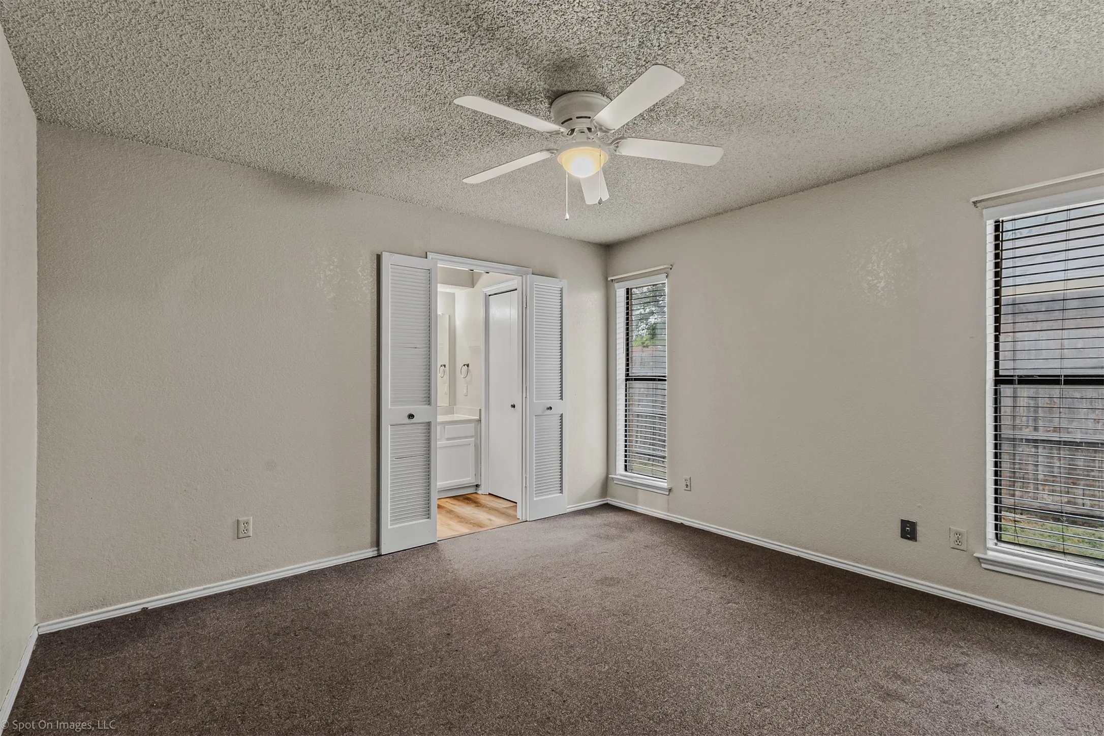 Duplex For Sale in Dallas County , 2705 Stanford Street, Rowlett, Texas 75088, 4 Bedroom, 2 Bathroom, 2 Garage spaces, 0 Sqft, built in 1985, Preowned, mls#21242670, Real Estate Agent in Rowlett, Homes For Sale in Dallas county, Homes For Sale in Rowlett, Realtor in Rowlett Texas, Real Estate Brokerage Independent Realty Texas, Luminita Cordes Realtor