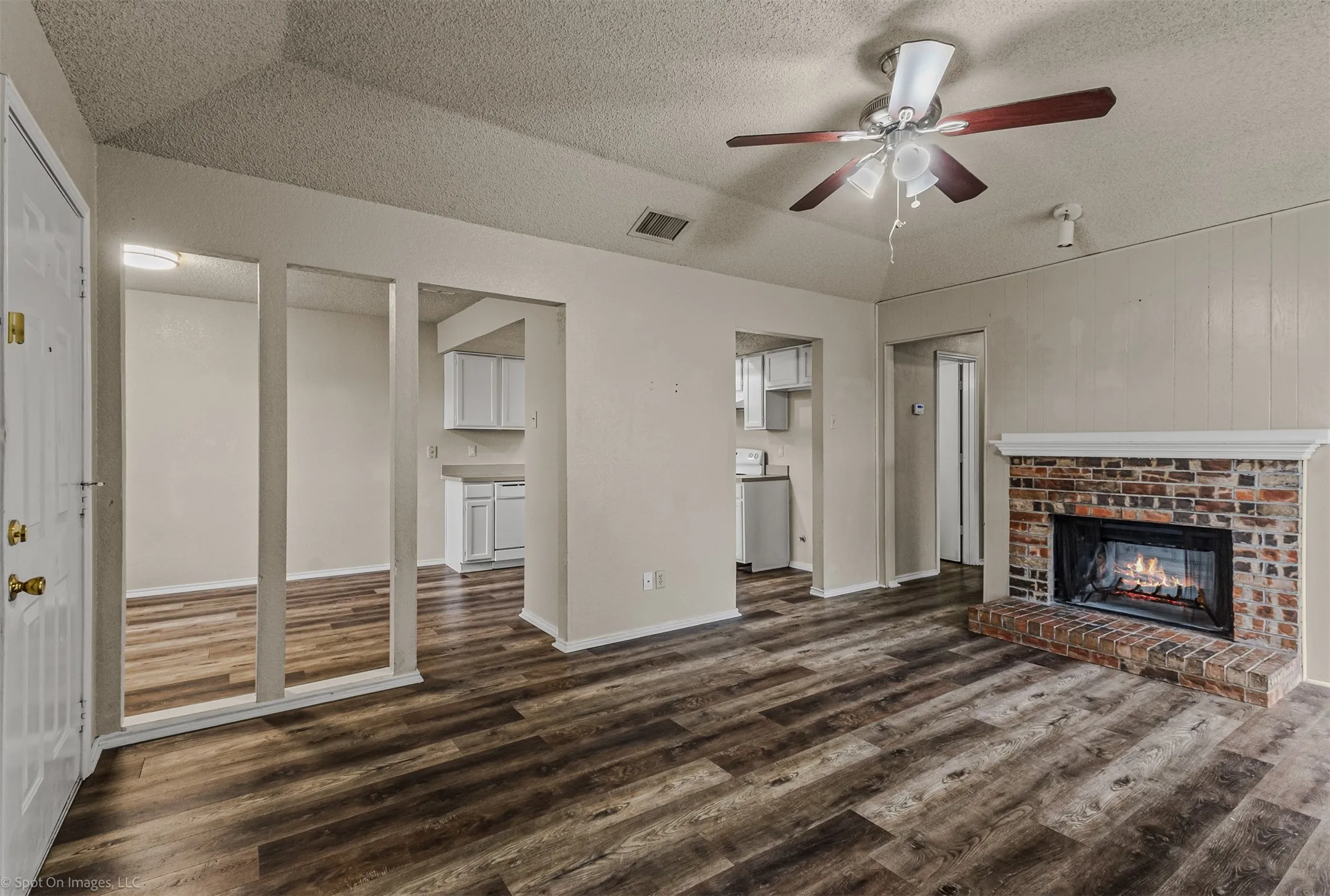 Duplex For Sale in Dallas County , 2705 Stanford Street, Rowlett, Texas 75088, 4 Bedroom, 2 Bathroom, 2 Garage spaces, 0 Sqft, built in 1985, Preowned, mls#21242670, Real Estate Agent in Rowlett, Homes For Sale in Dallas county, Homes For Sale in Rowlett, Realtor in Rowlett Texas, Real Estate Brokerage Independent Realty Texas, Luminita Cordes Realtor
